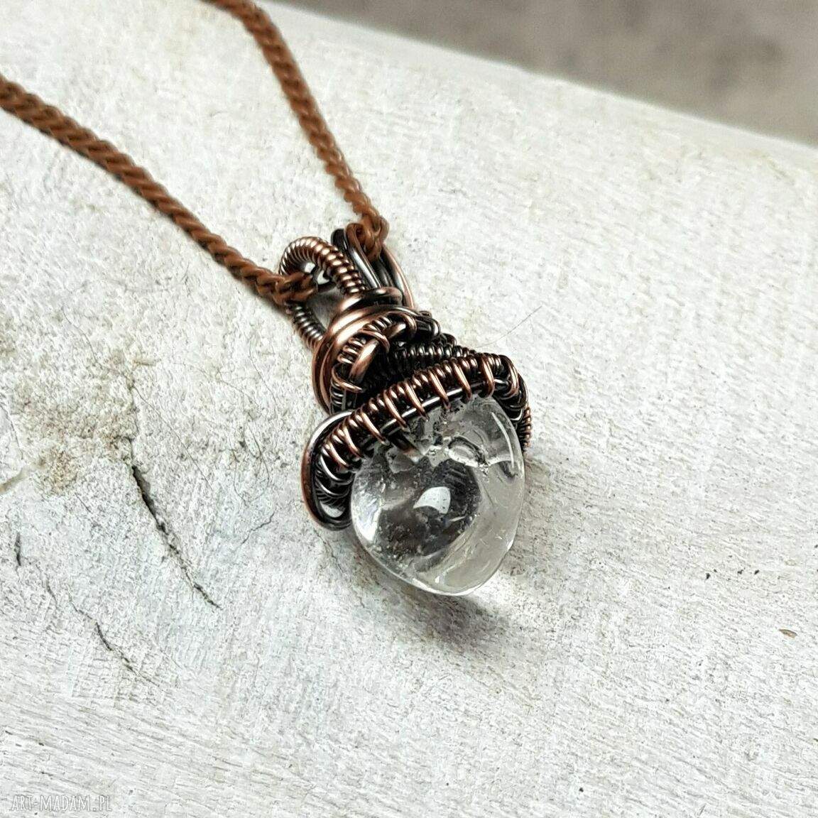 Kryształ górski m259 - wisiorek wire wrapping z miedzi
