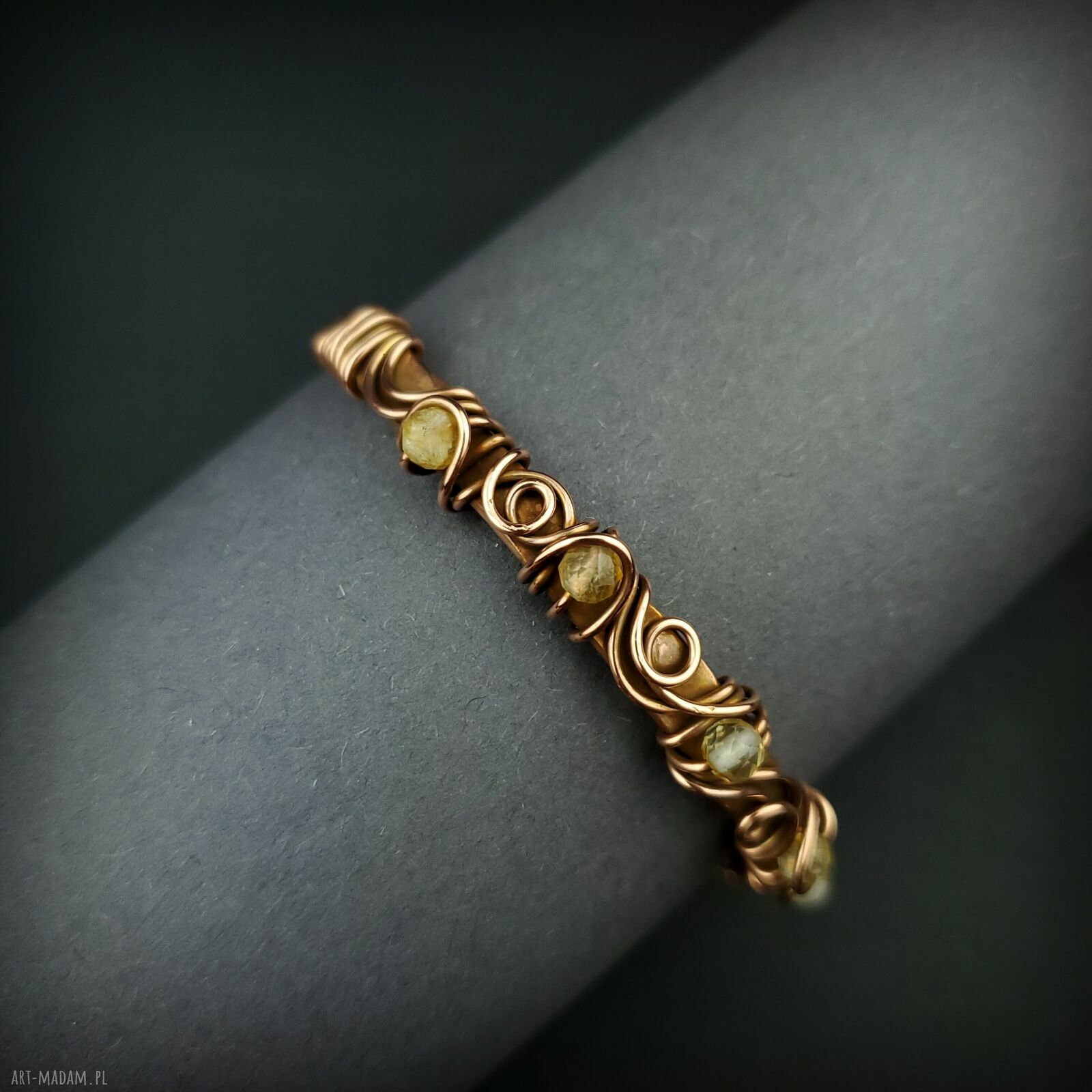 Miedziana bransoleta mankietowa z cytrynem - cuff wire wrapping