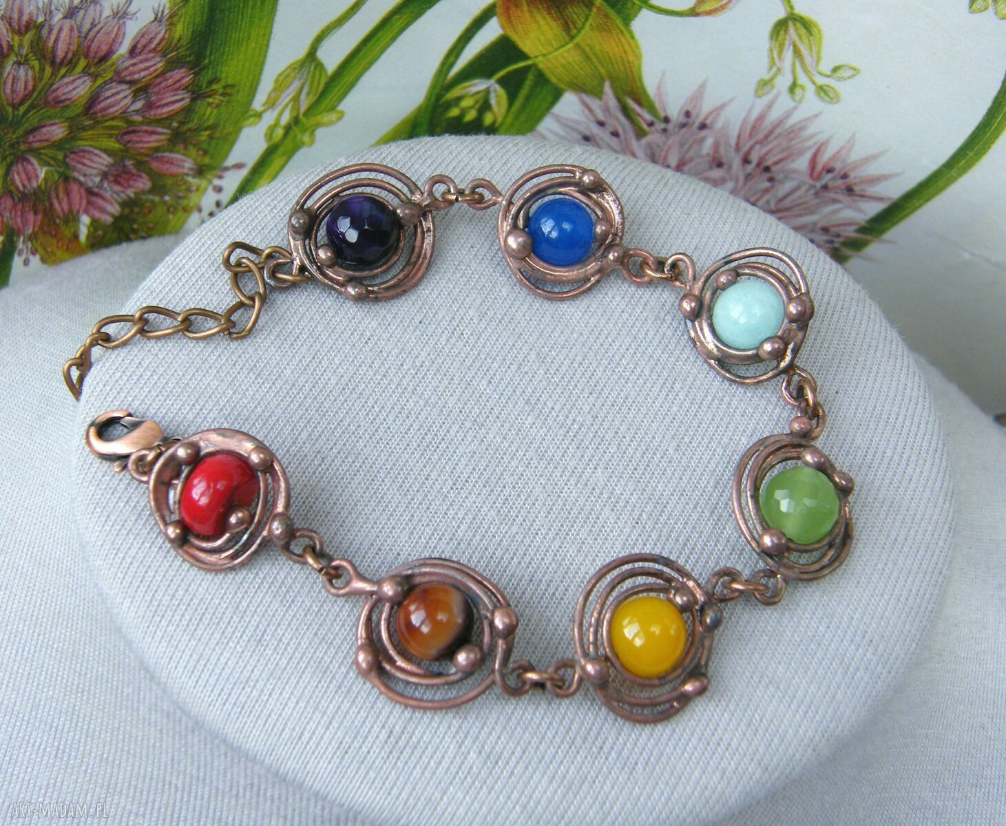 Miedziana bransoletka z akcentem tęczy ręcznie robiona na prezent dla niej