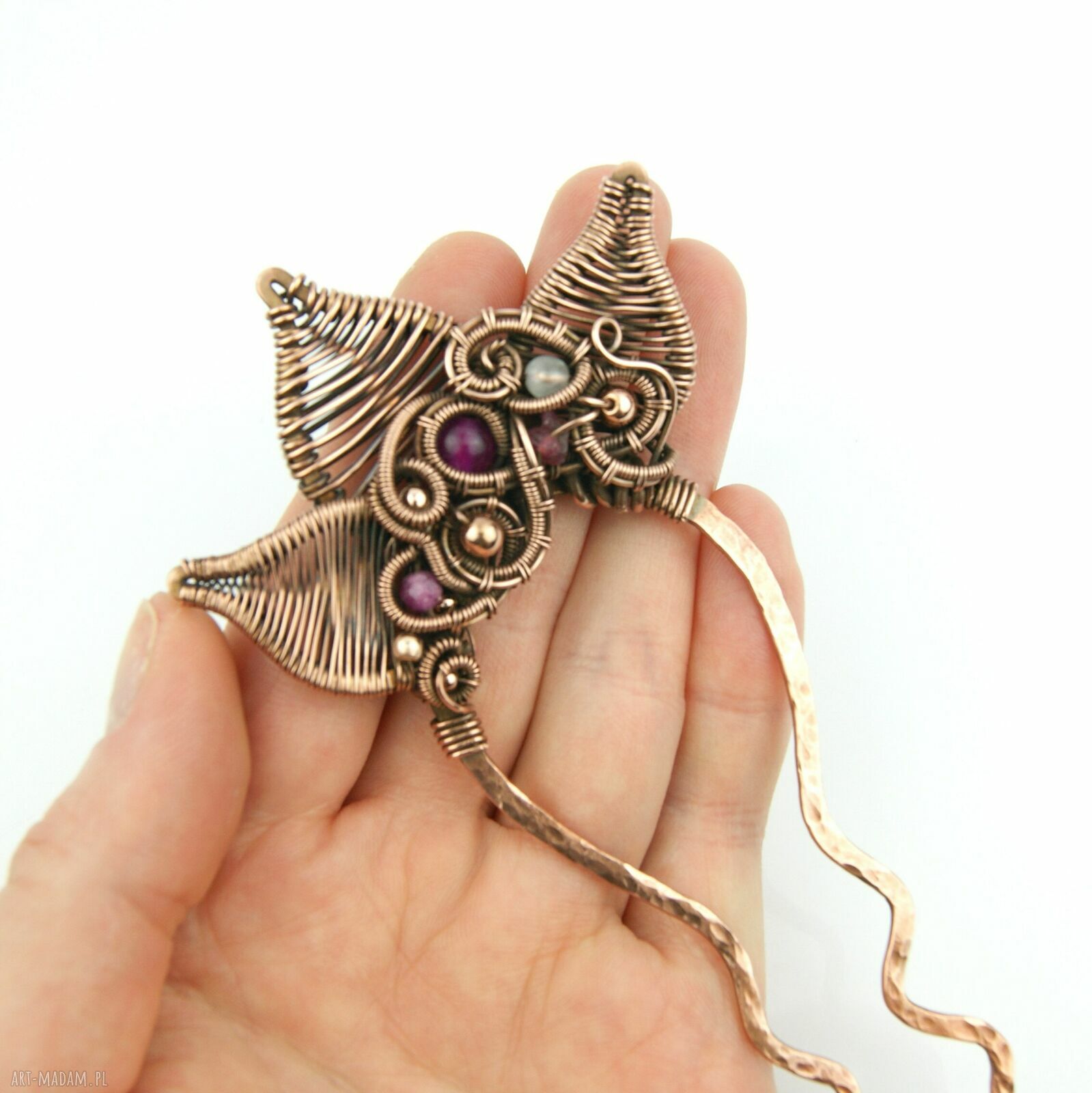 Miedziana ozdobna szpilka do włosów z rubinem, turmalinem i kwarcem (wire wrapping)