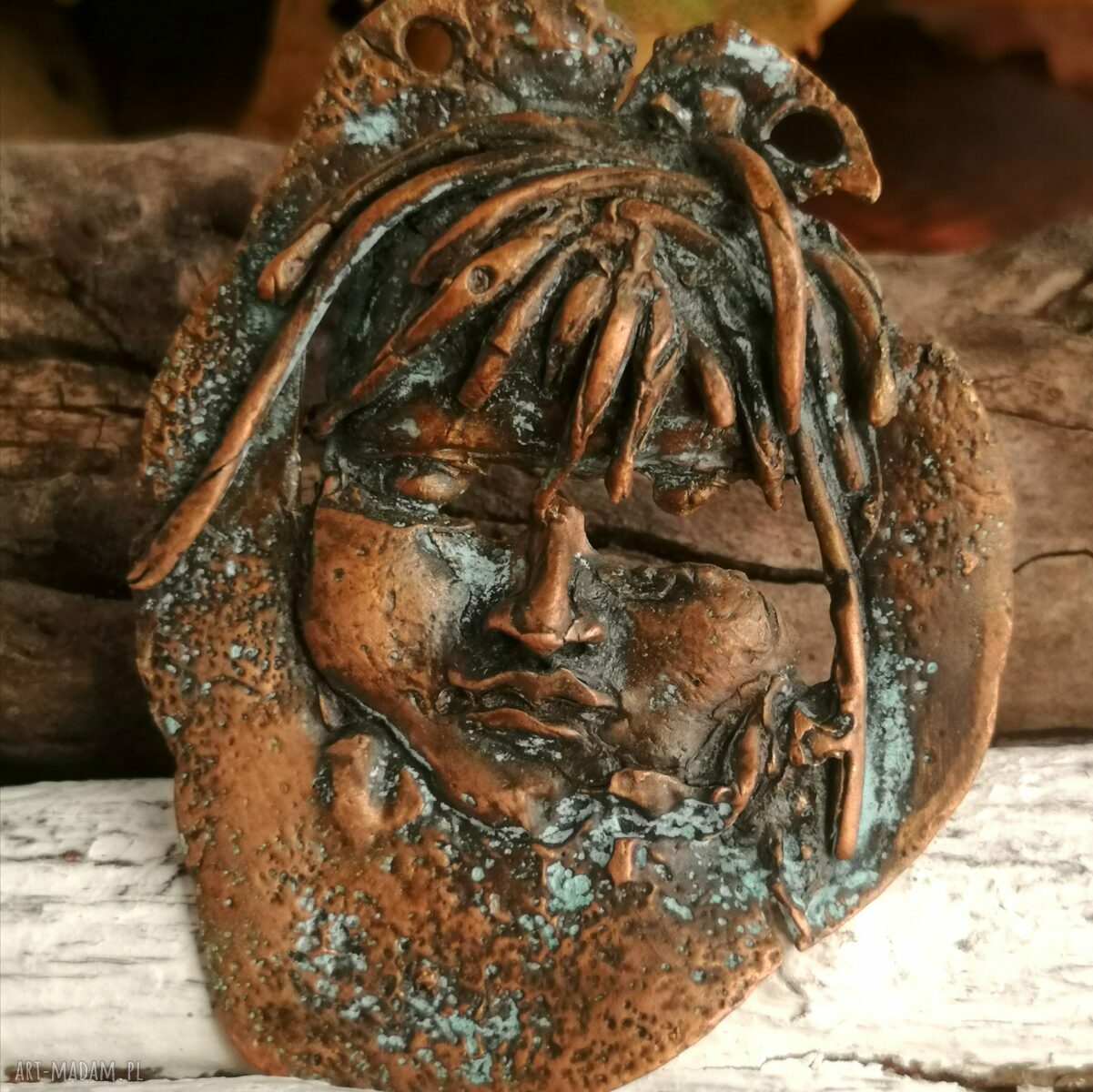 Miedziane słońce - unikatowy wisior miedziany z glinki Art Clay