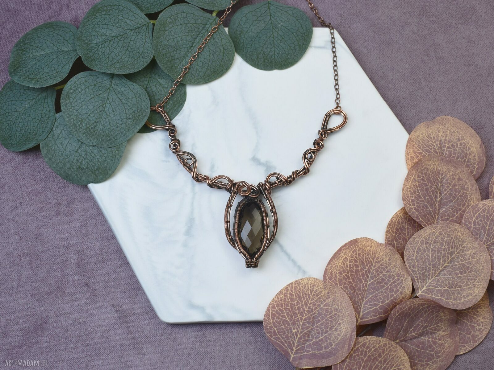 Miedziany naszyjnik Wire z kamieniem wisiorek amulet handmade