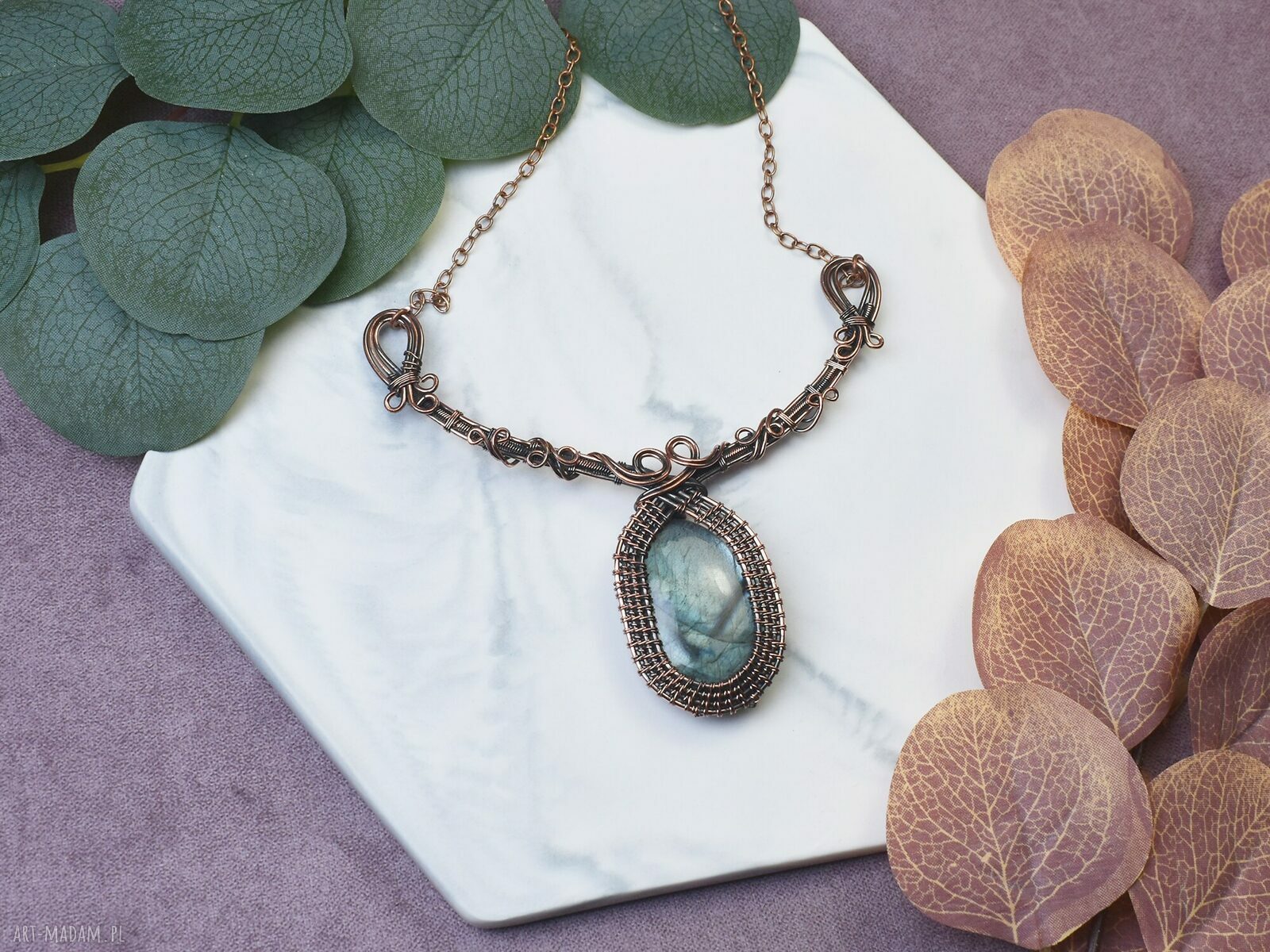 Miedziany naszyjnik wire wrapping z labradorytem boho ręcznie robiony