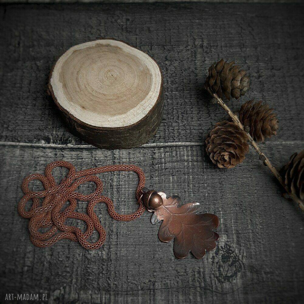 Wisior miedziany Liść Dębu - boho symbol siły i mądrości