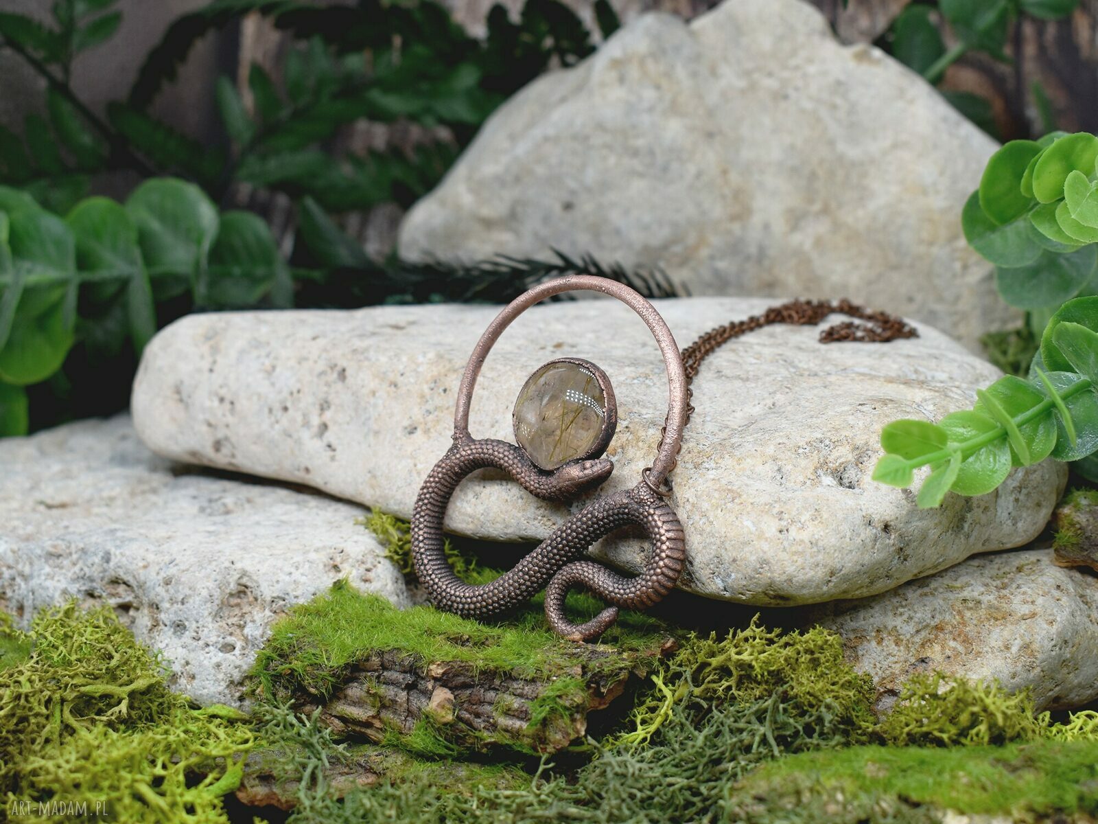 wisiorki: Miedziany wisiorek wąż kwarc z rutylem #350 Handmade