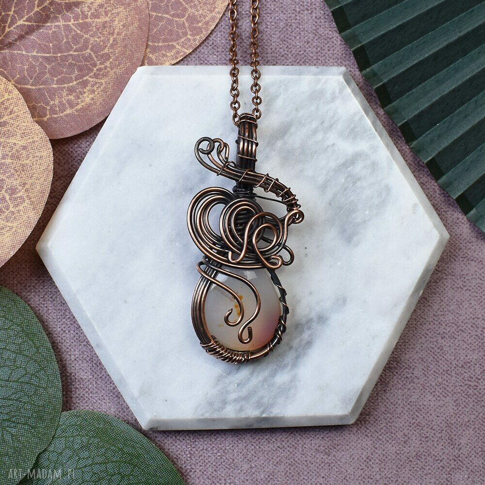 Miedziany wisiorek z agatem - ręcznie robiony wire wrapping