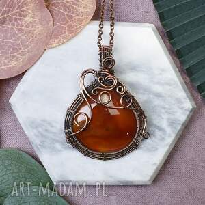 miedziany wisiorek wire wrapping z karneolem #451