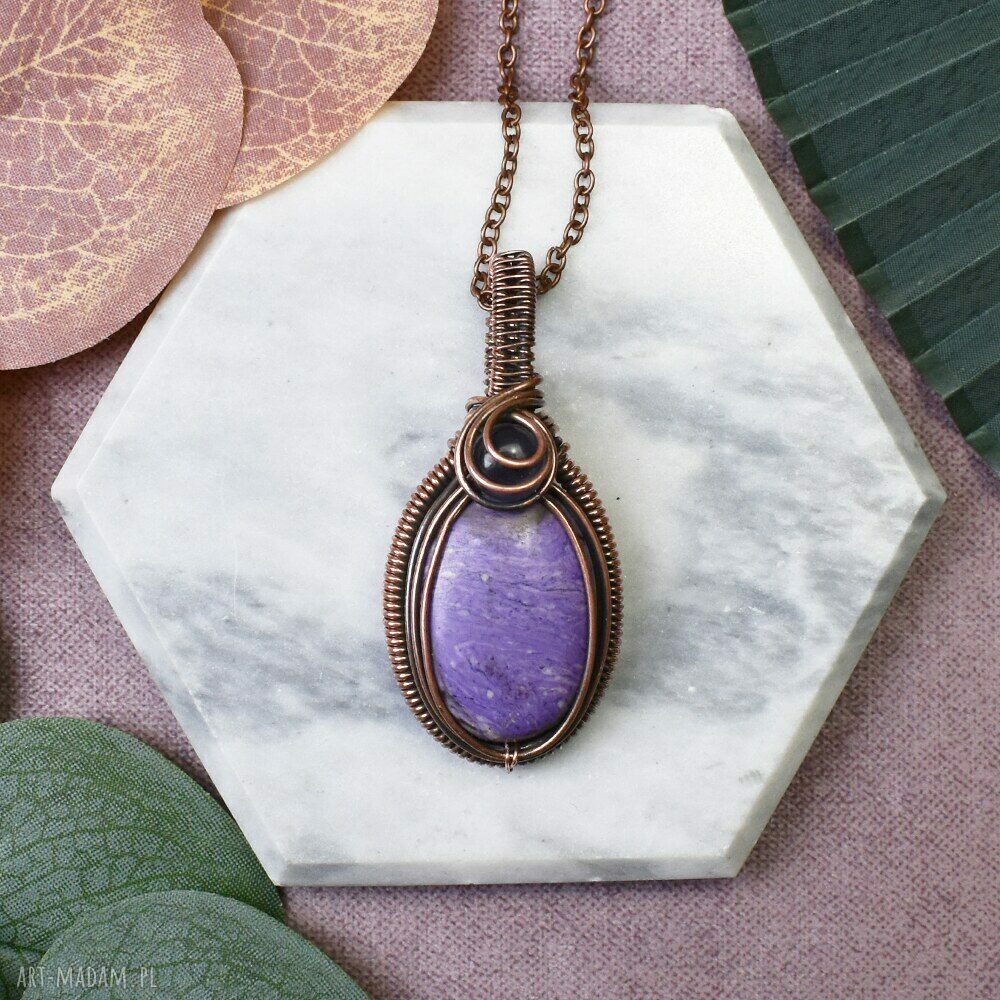 Miedziany wisiorek z purpuritem - wire wrapping ręcznie robiony
