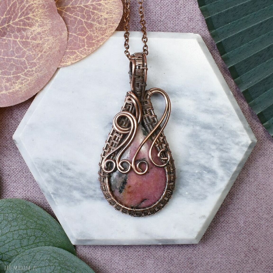 Miedziany wisiorek Wire Wrapping - ręcznie robiona biżuteria z miedzi