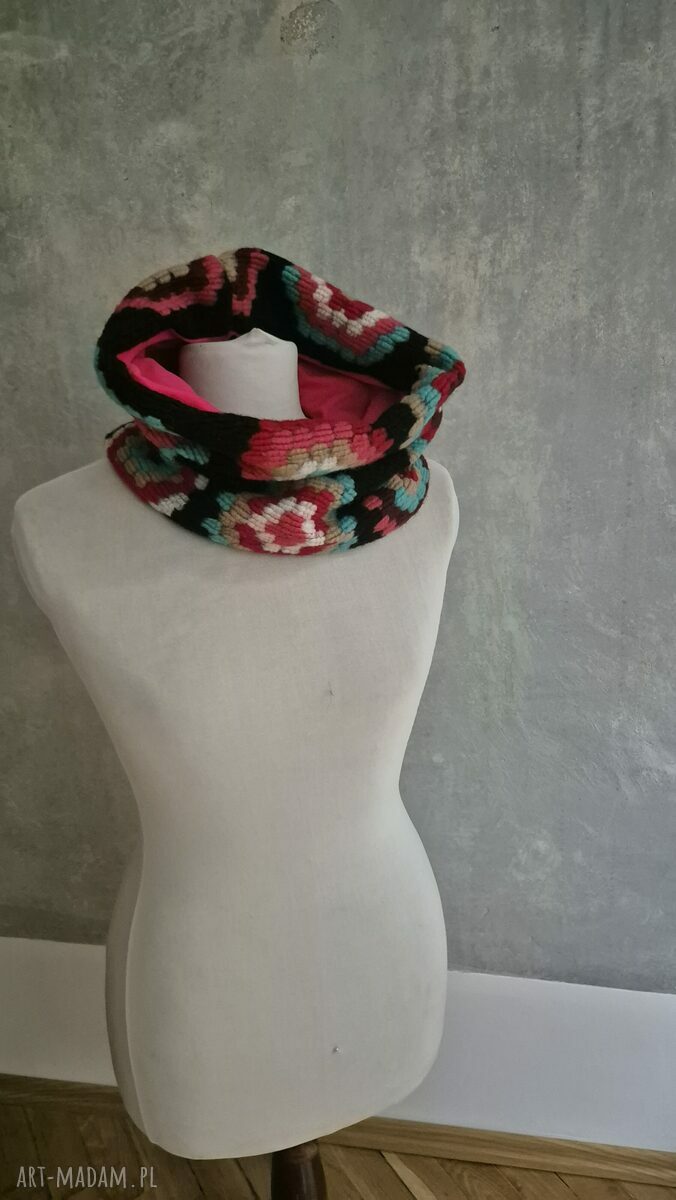 Miękki komin boho w kwiaty na podszewce - wkładany przez głowę