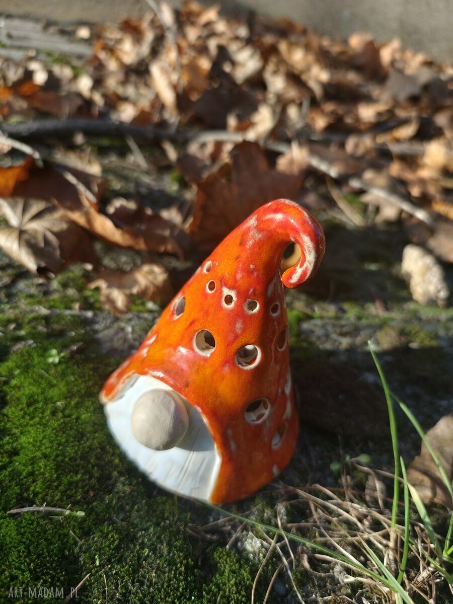 Mikołaj ceramiczny lampion - ręcznie szkliwiony prezent na święta