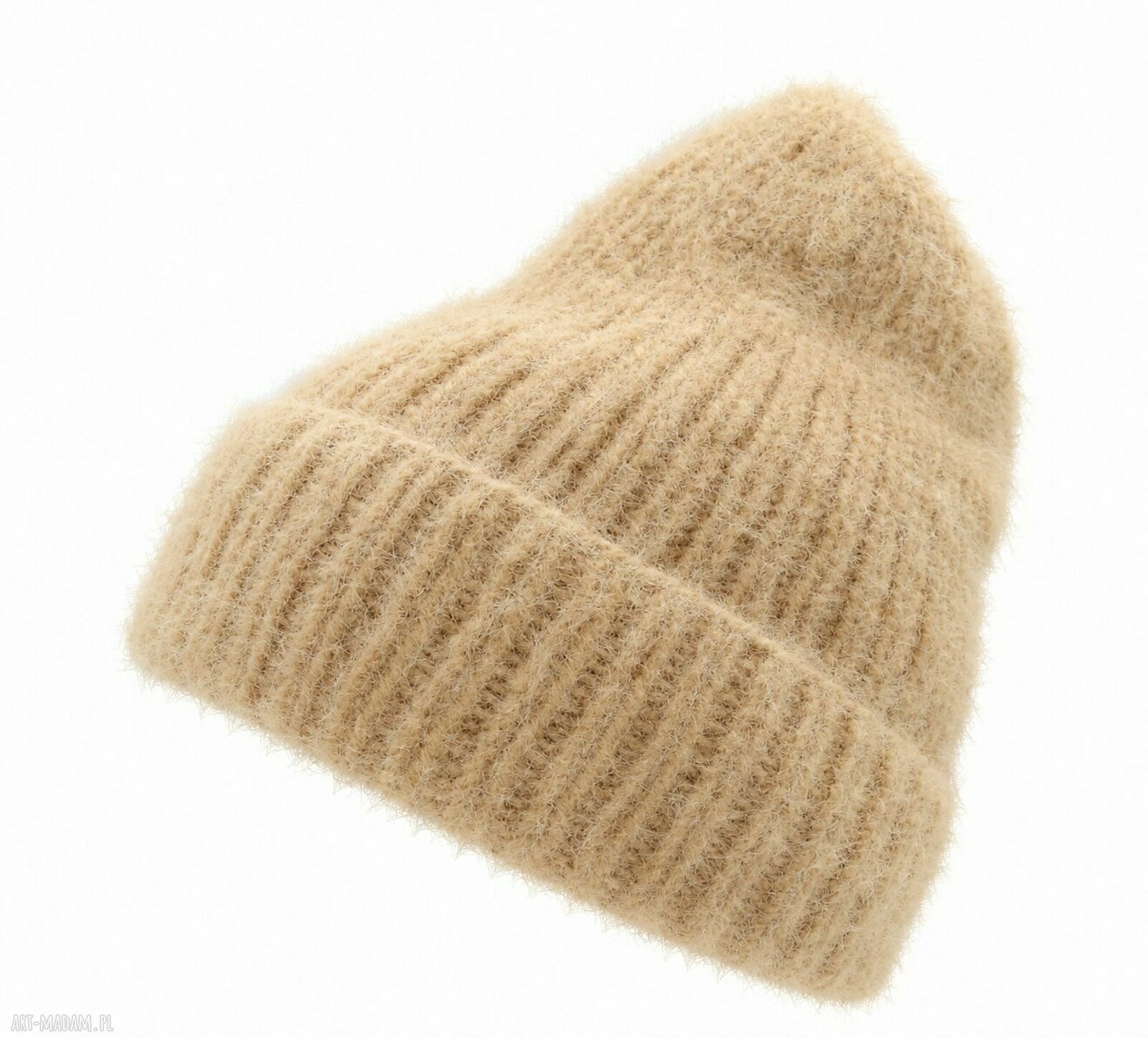 Milusia #3 - puchata czapka zimowa handmade