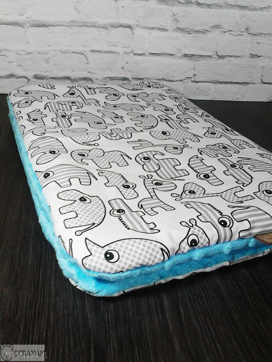 Komplet Minky dla maluszka - kocyk 75x100 i podusia 30x40