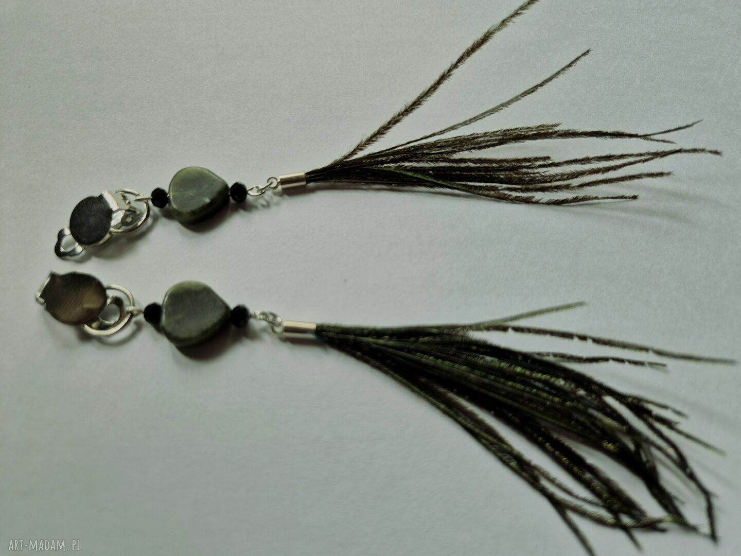 Klipsy minerały pióra lekkie - boho folk zielone (box x1)