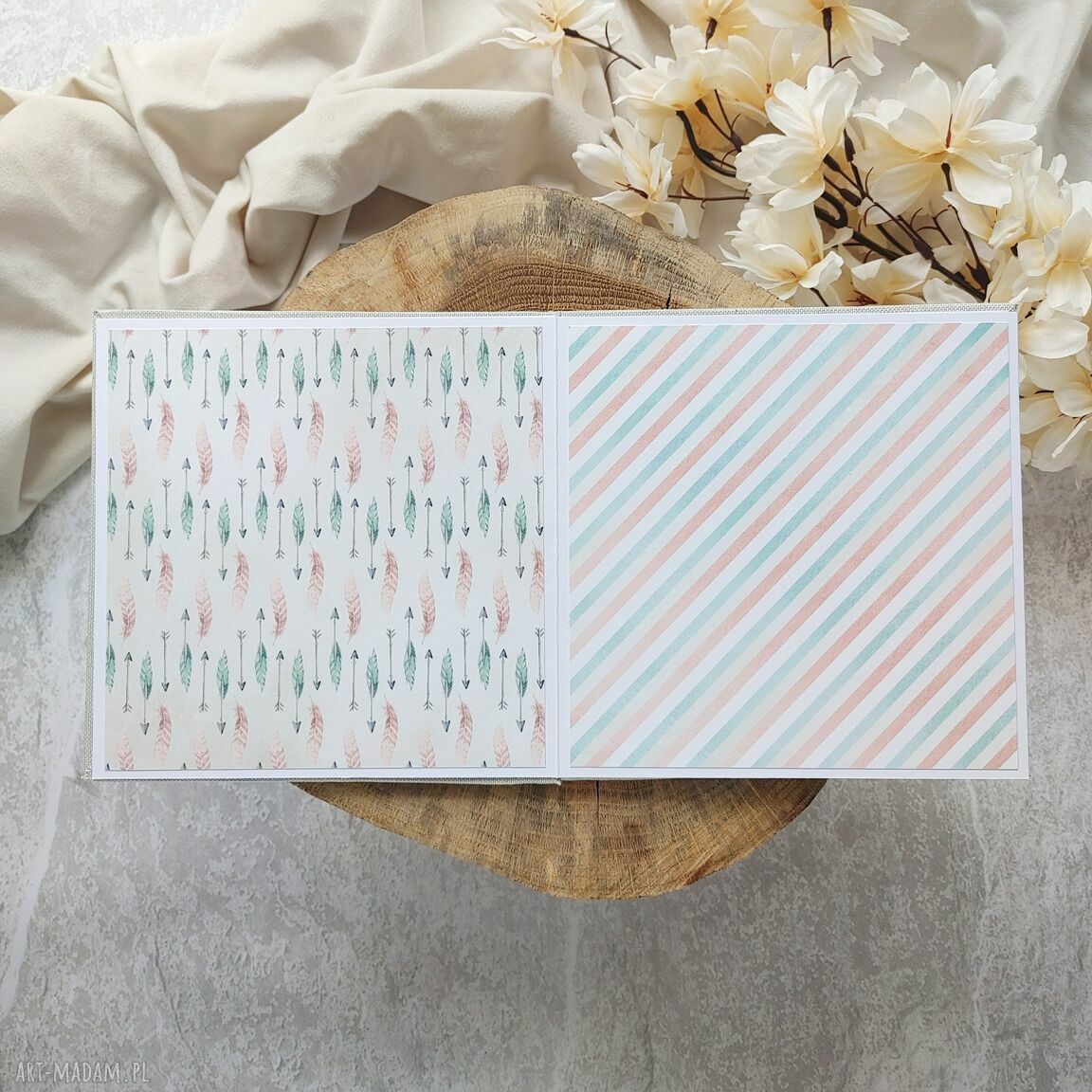 Mini album harmonijkowy „Oh, baby” - scrapbookingowa pamiątka dla maluszka