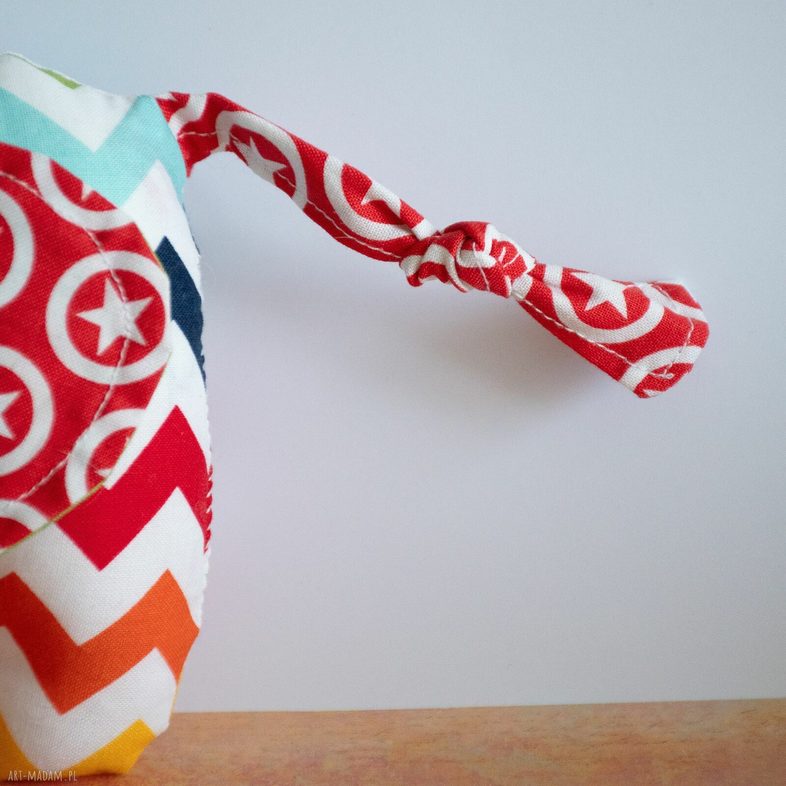 Mini słonik Tadziu - mała maskotka handmade dla dziecka