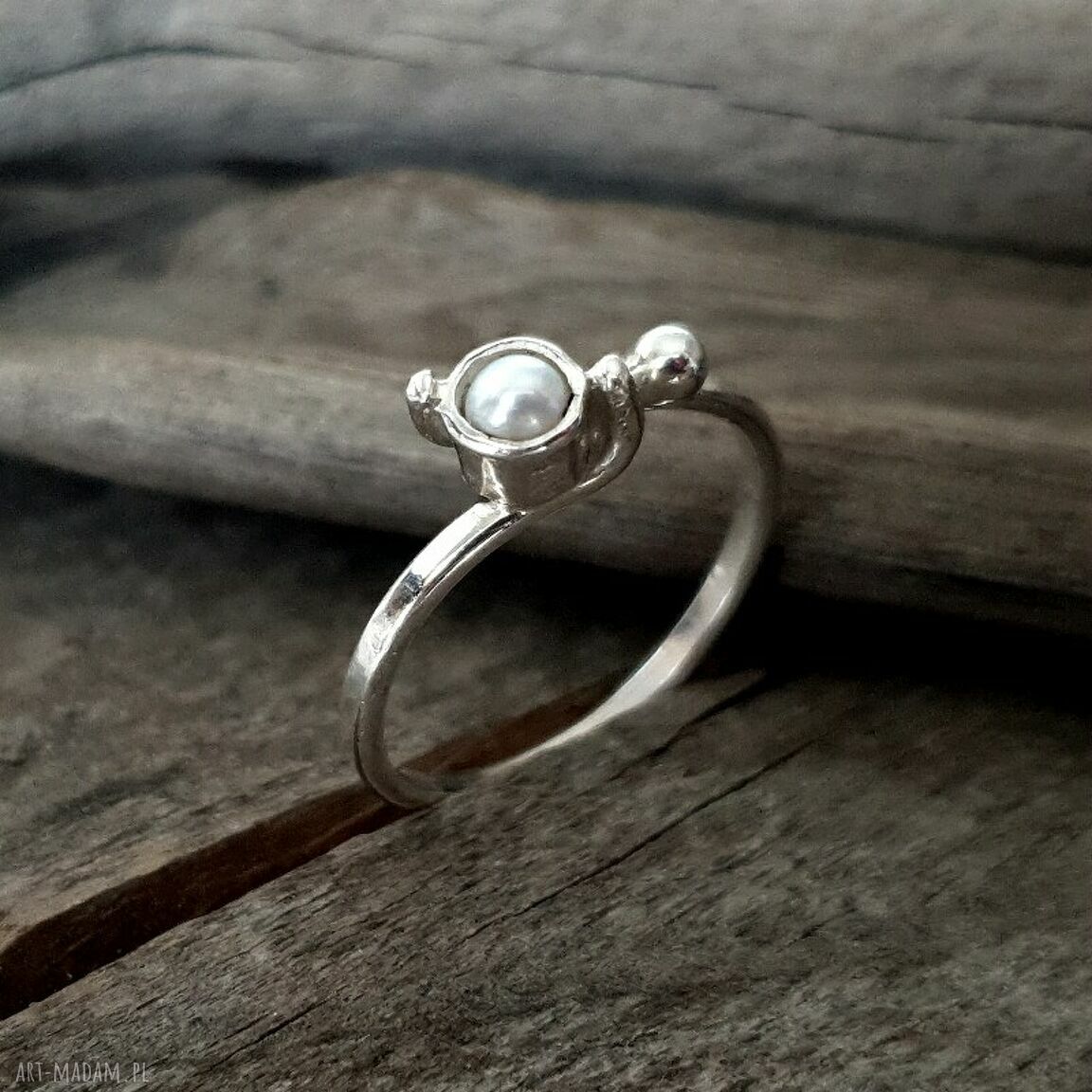 pierścionki: Point srebrny pierścionek z perłą naturalną ręczne wykonanie