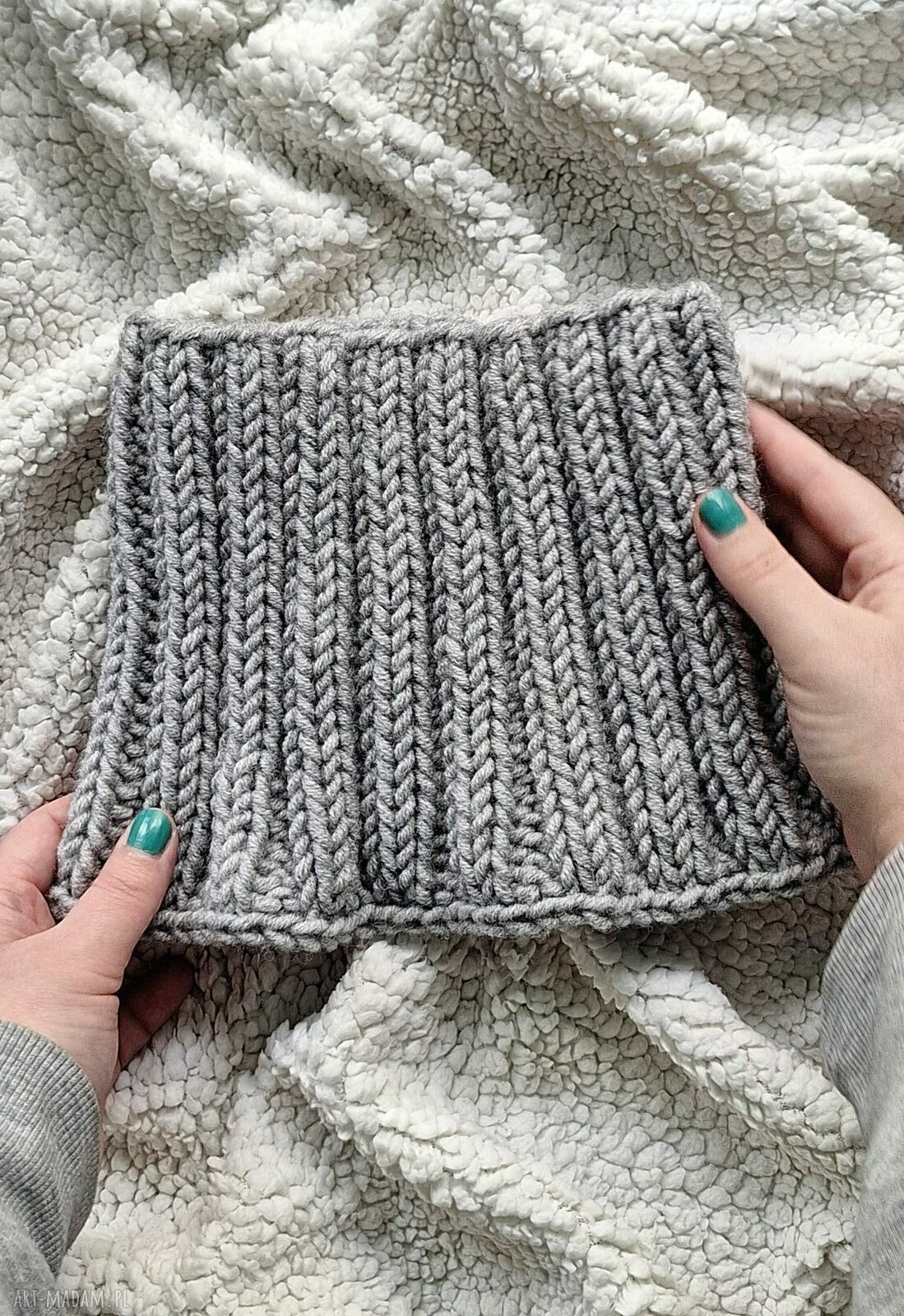 Minimalistyczny szary komin na drutach - damski golf handmade, delikatnie ciepły