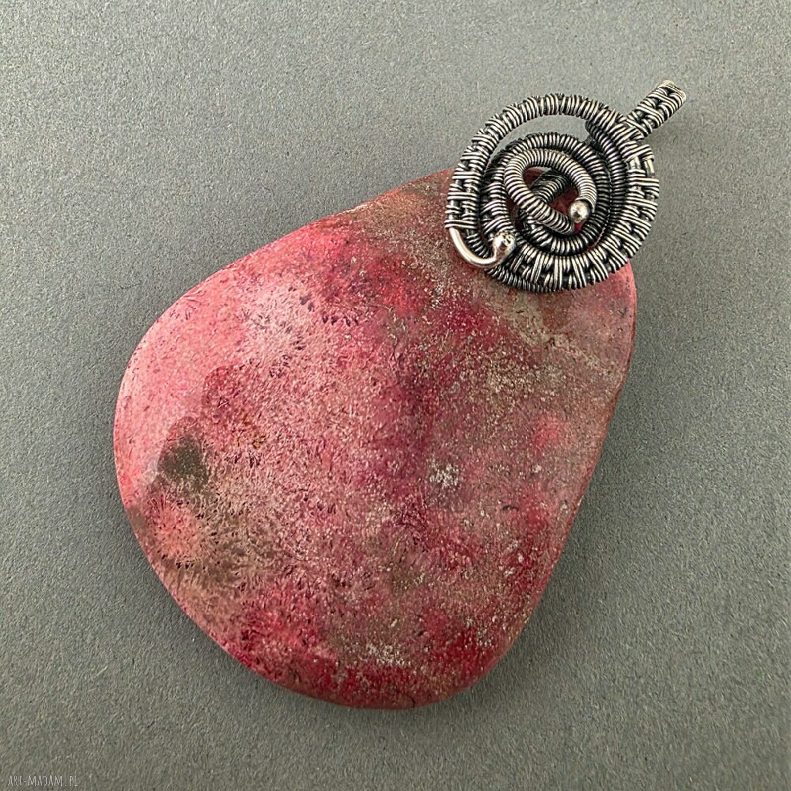Wisiorek Mira z różowym jaspisem w oksydowanym srebrze - wire wrapping