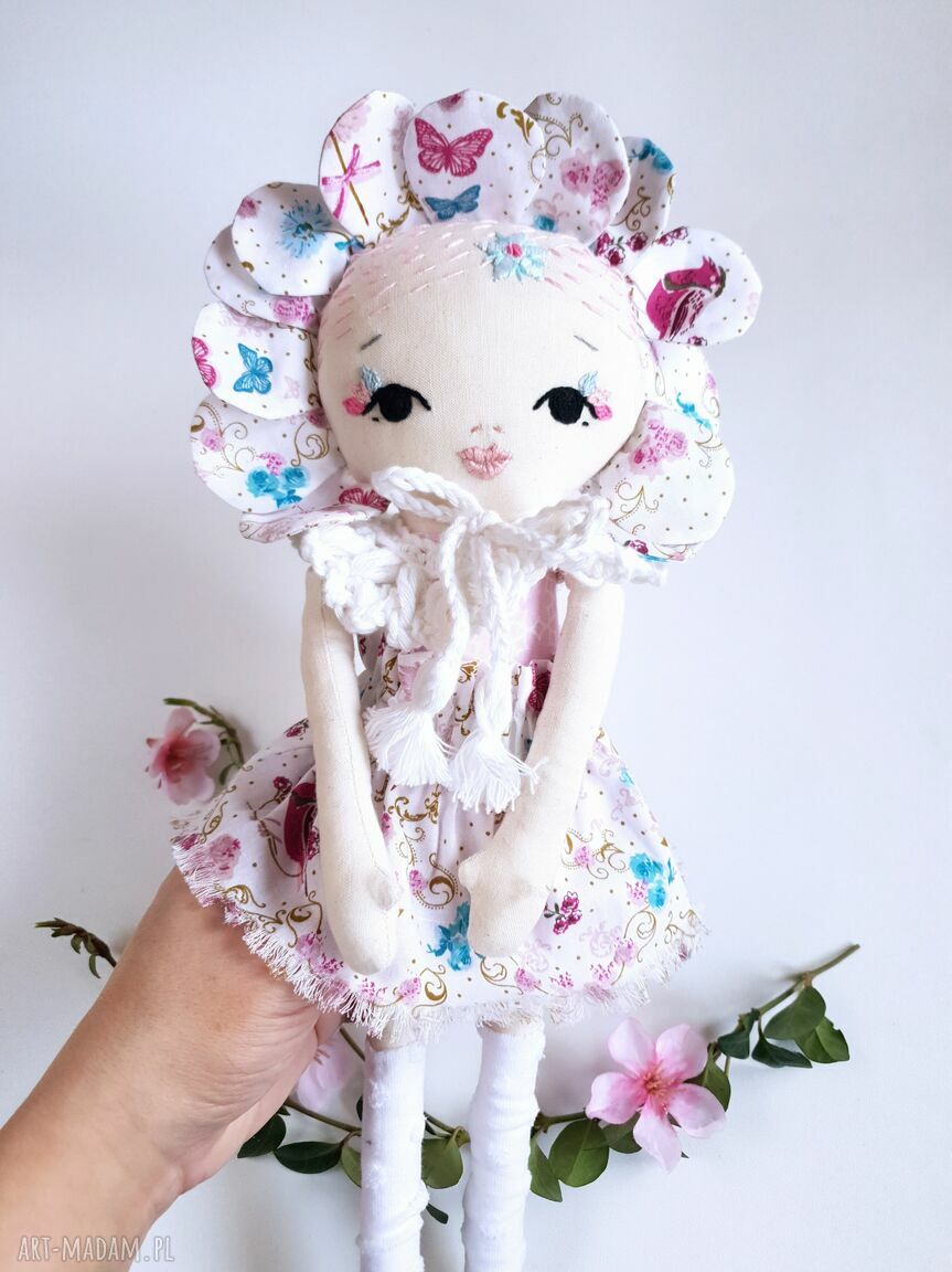 Lalka Mirabelka 40 cm - boho haftowana kwiatowa dekoracja do pokoju