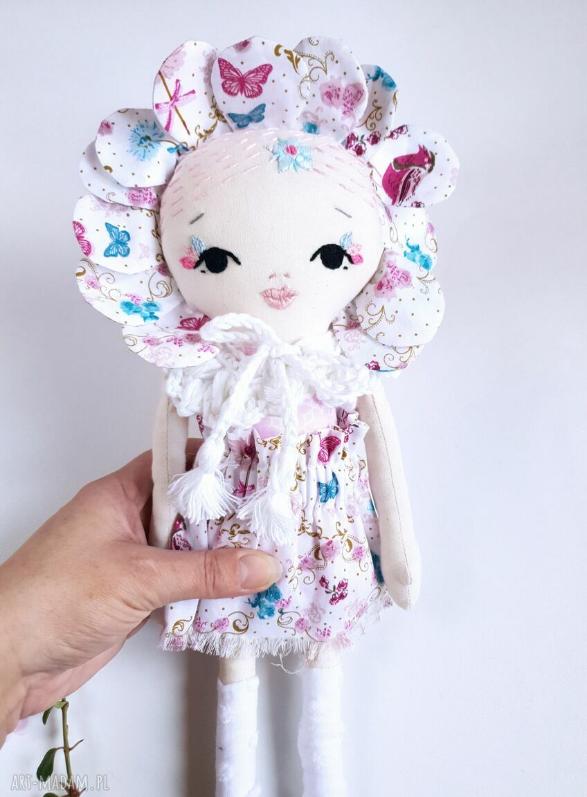 Lalka Mirabelka 40 cm - boho haftowana kwiatowa dekoracja do pokoju