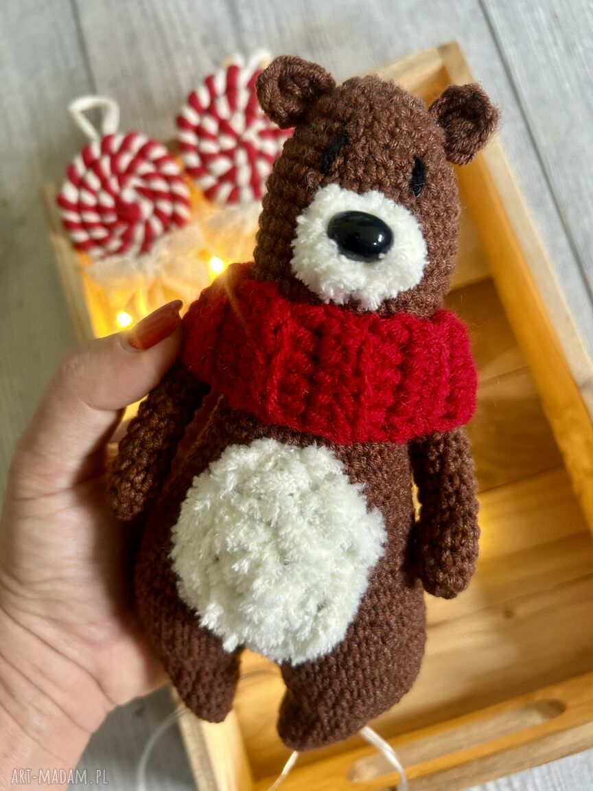 Miś niedźwiadek na szydełku - brązowa przytulanka handmade