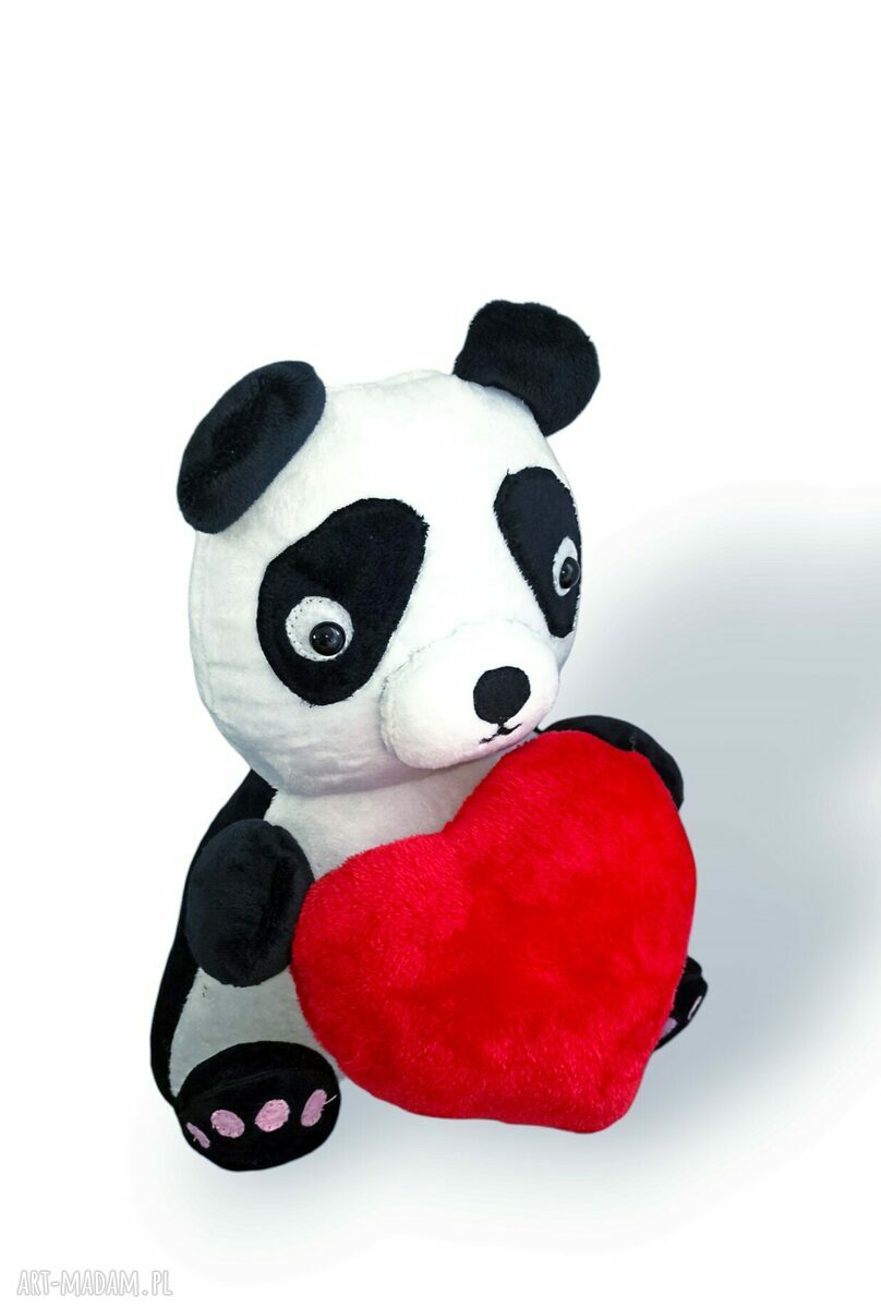 Miś panda z serduszkiem - walentynkowa maskotka handmade