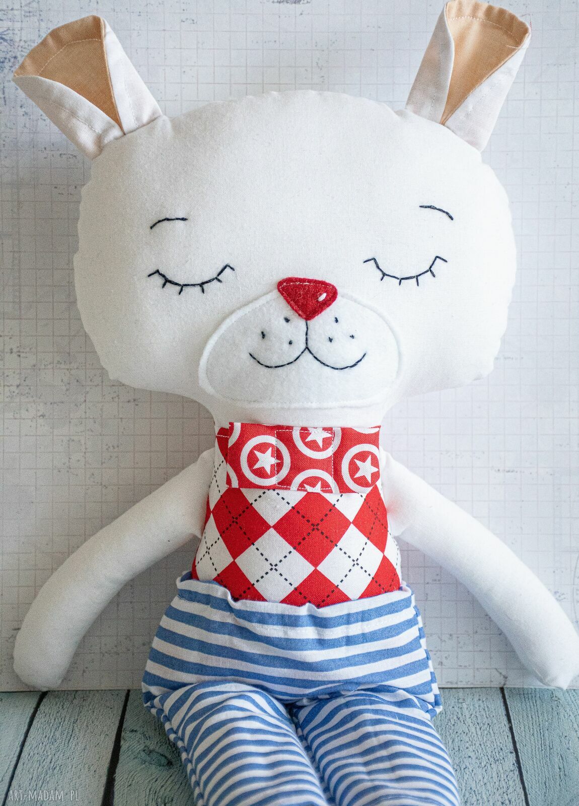 Miś polarny Leszek 44 cm - duża ręcznie szyta przytulanka