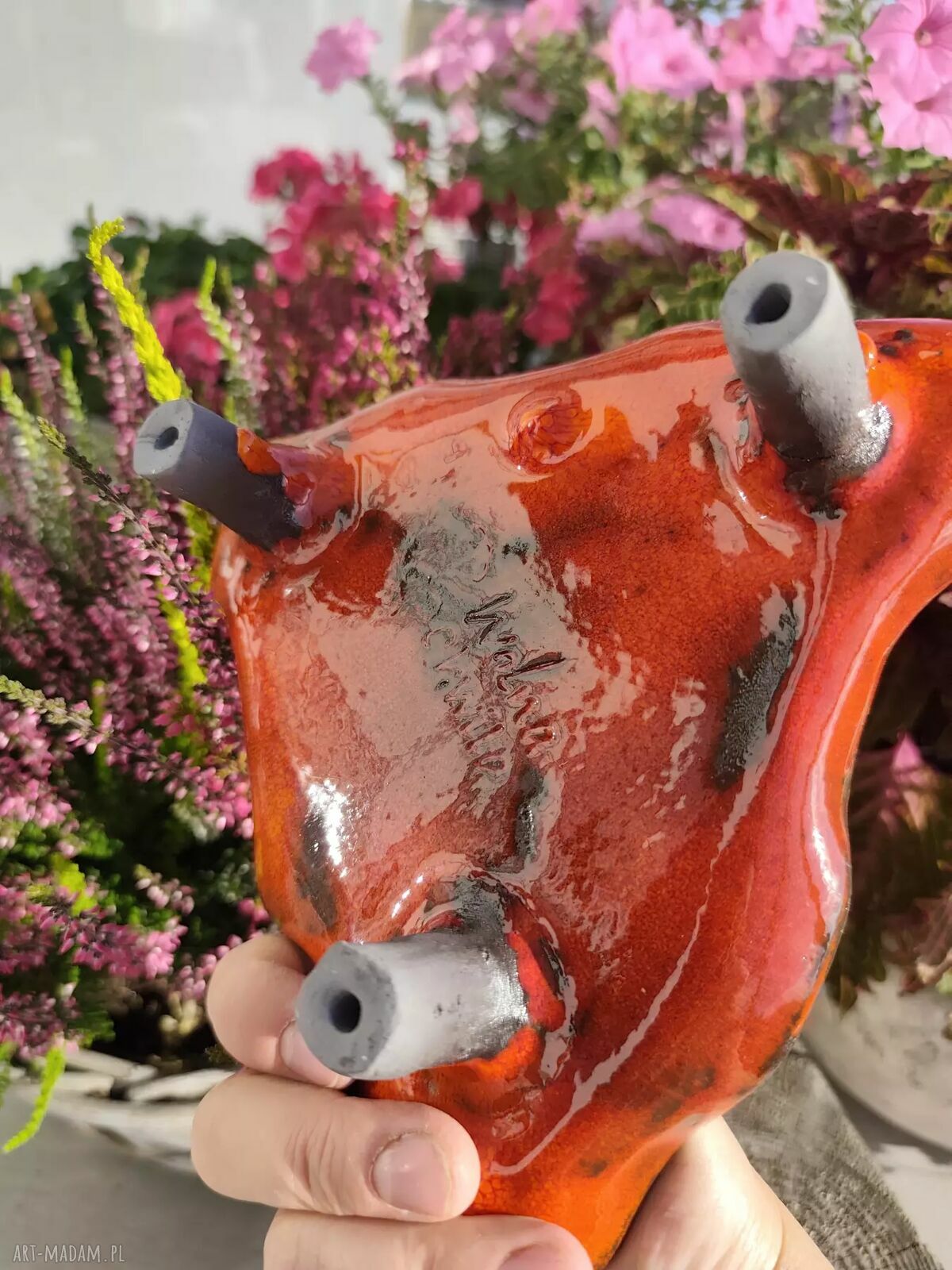 Misa ceramiczna na nóżkach z koronkowym wzorem
