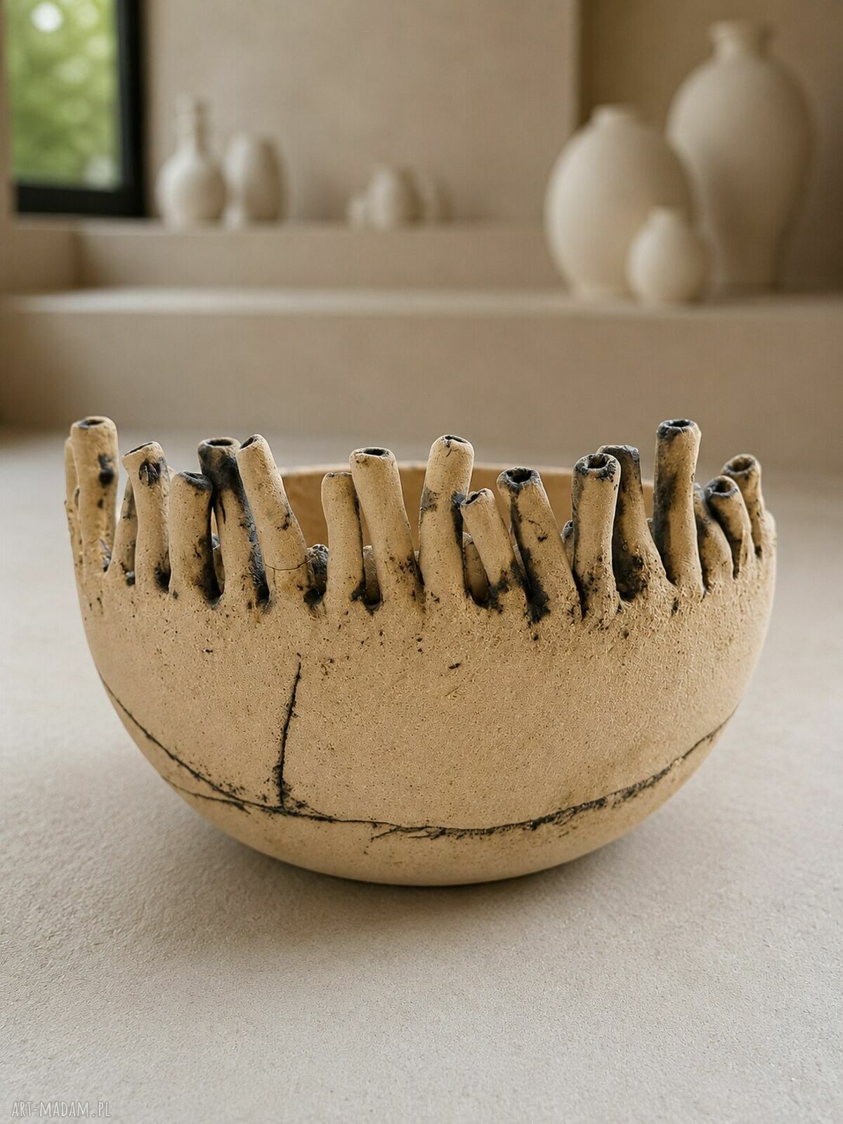 Misa ceramiczna Abyss Bloom - ręcznie lepiona dekoracja i naczynie