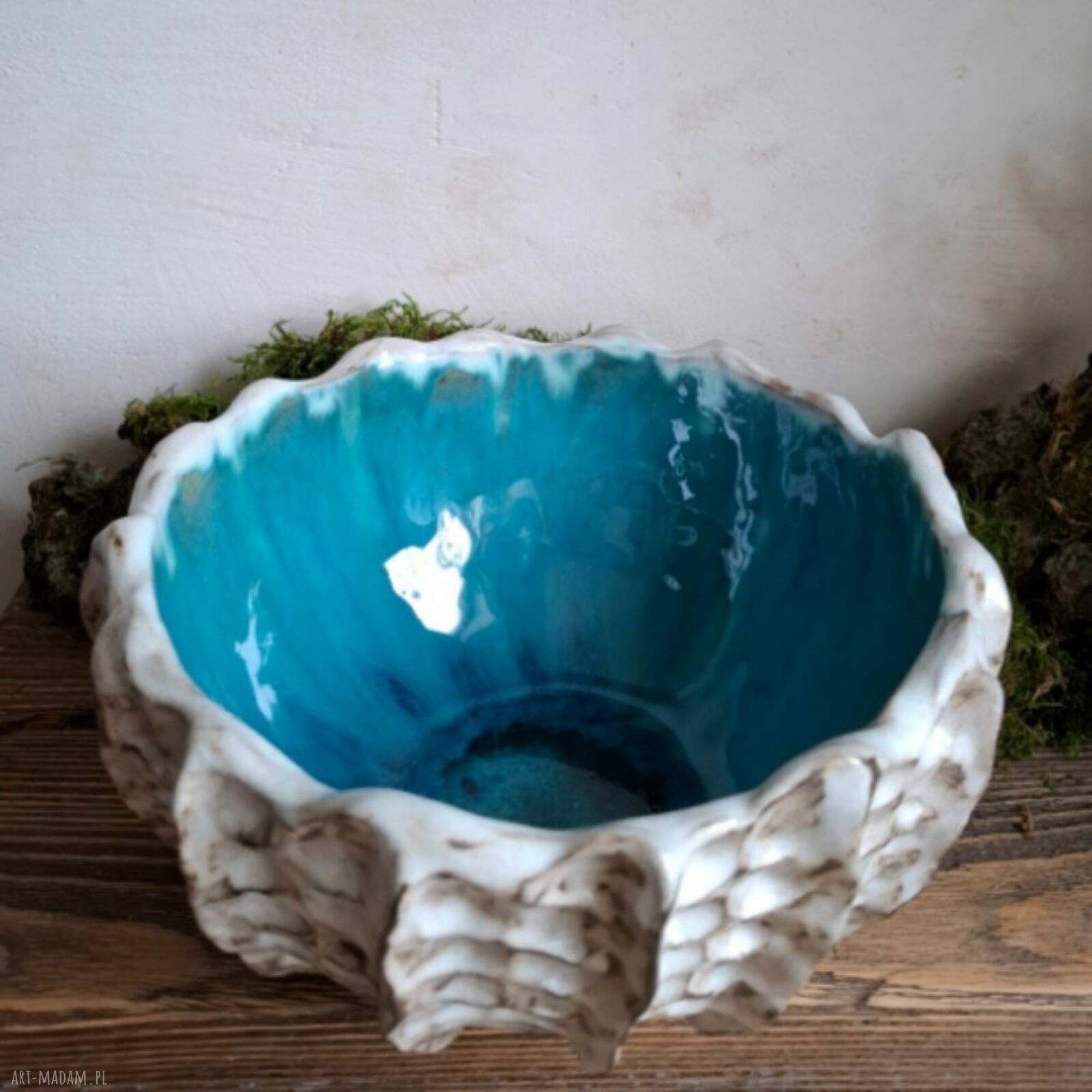 Misa ceramiczna Muszla morska - ręcznie lepiona z granatowym i turkusowym szkliwem