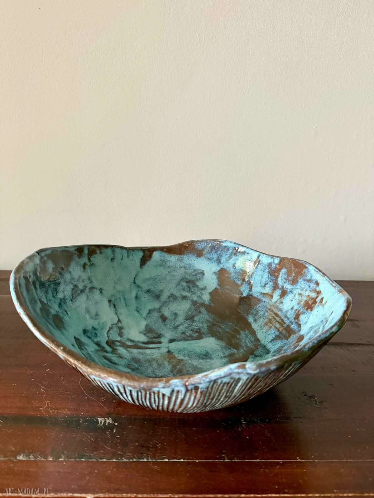 Misa ceramiczna Deep Lines - ręcznie robiona miska na owoce, sałatki i dekoracje