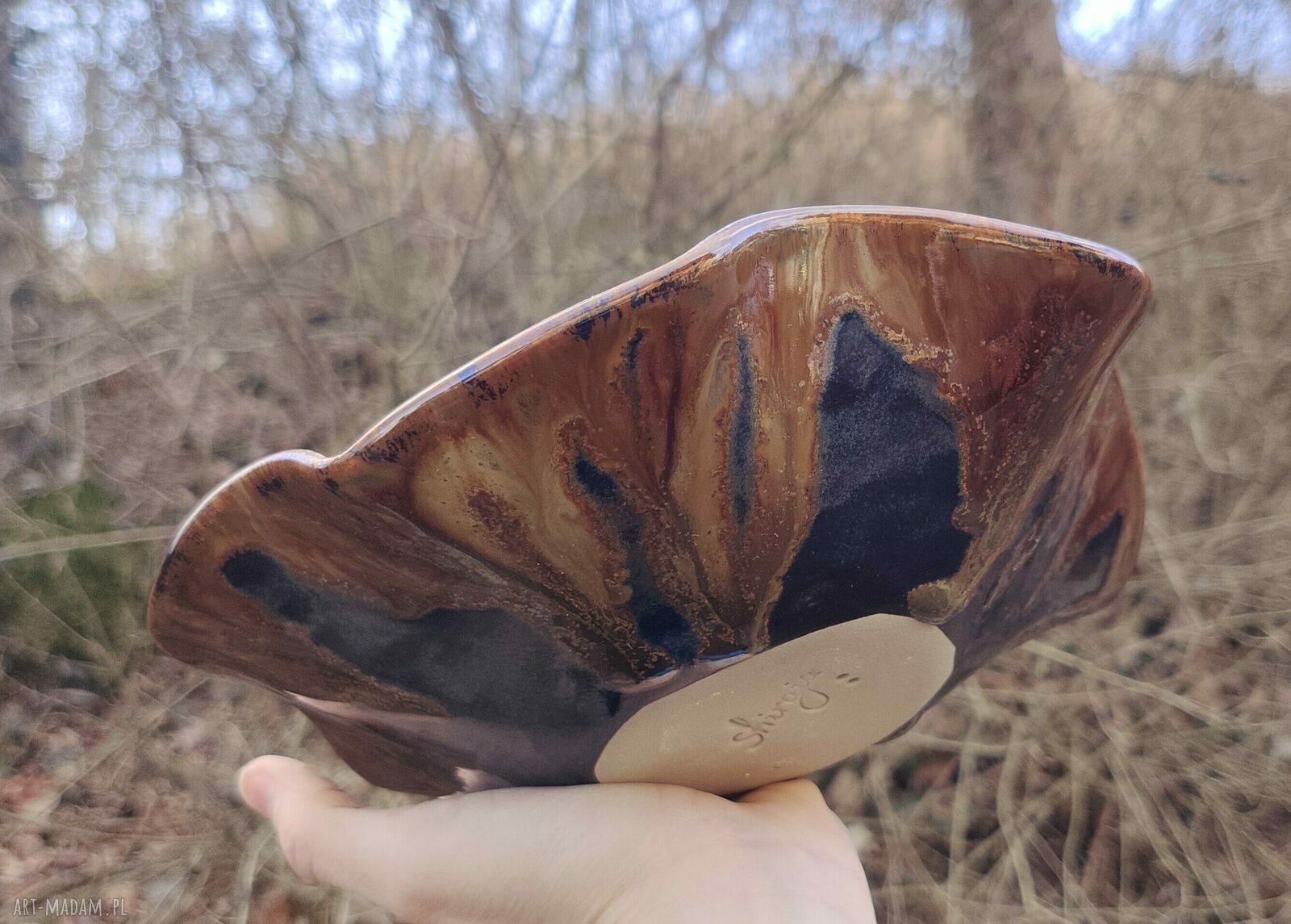 Użytkowa misa ceramiczna z kamionki do serwowania