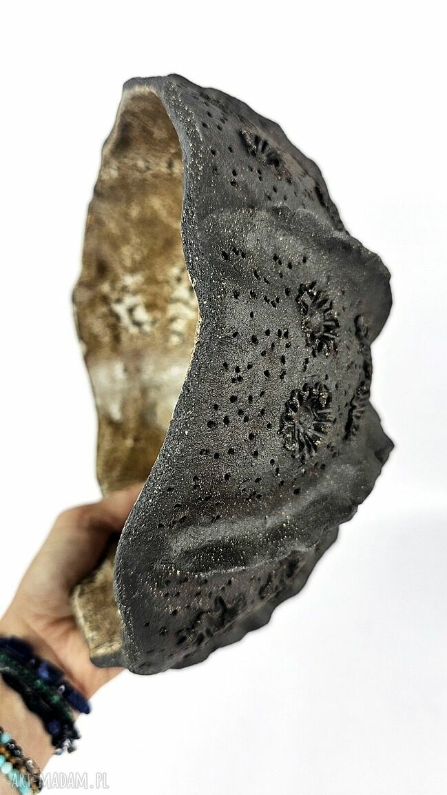 Misa ceramiczna 24 cm do serwowania i domowych rytuałów