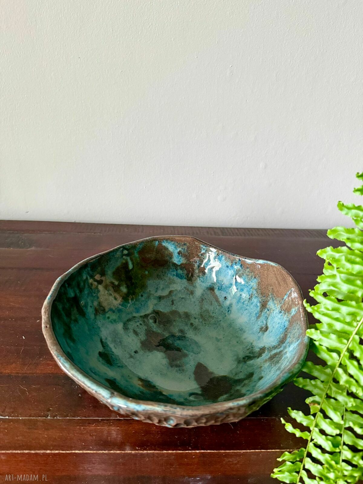 Misa ceramiczna z kolekcji Deep Lines - ręcznie szkliwiona