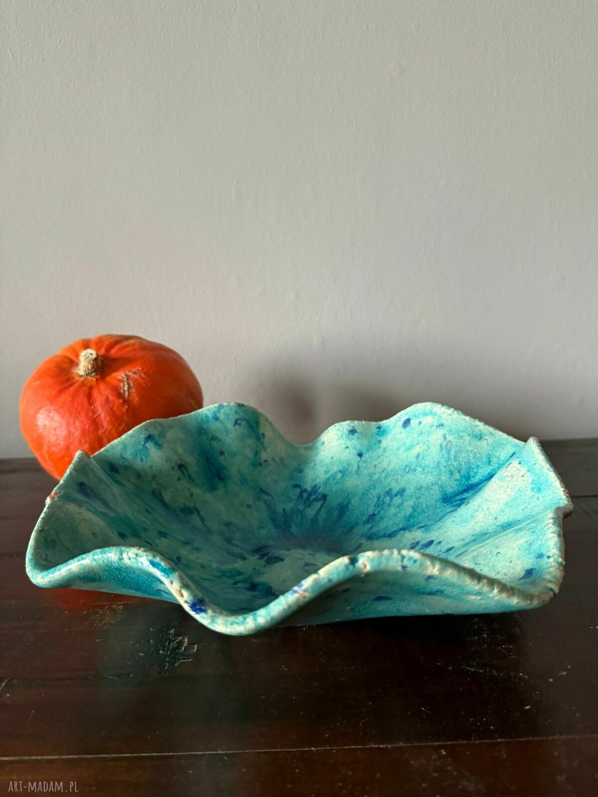 Turkusowa misa ceramiczna „Galaktyczne Turquoise” z efektem craquele