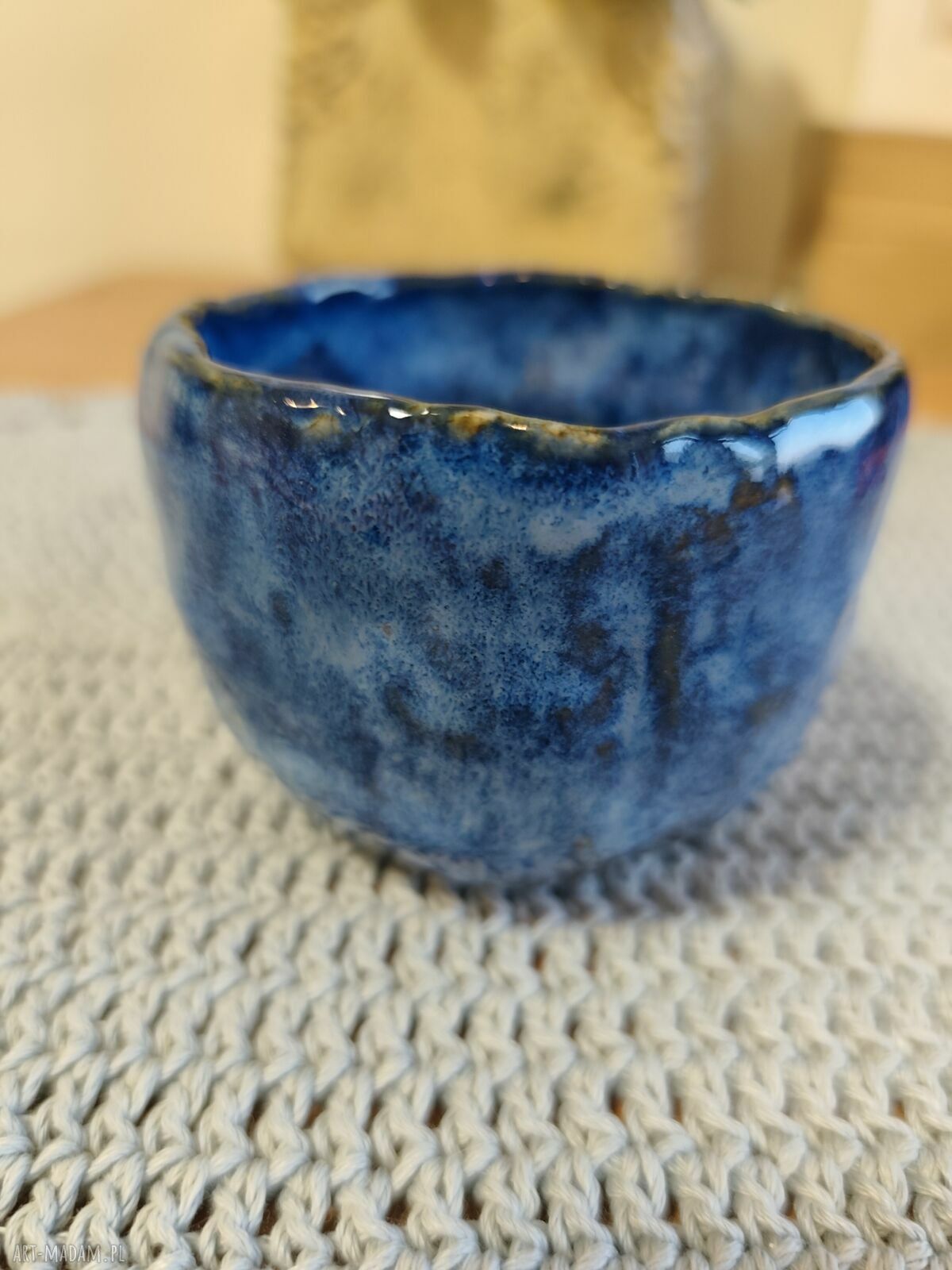 Niebieska czarka ceramiczna Wolna Chwila z żabką - ręcznie robiona miseczka na co dzień