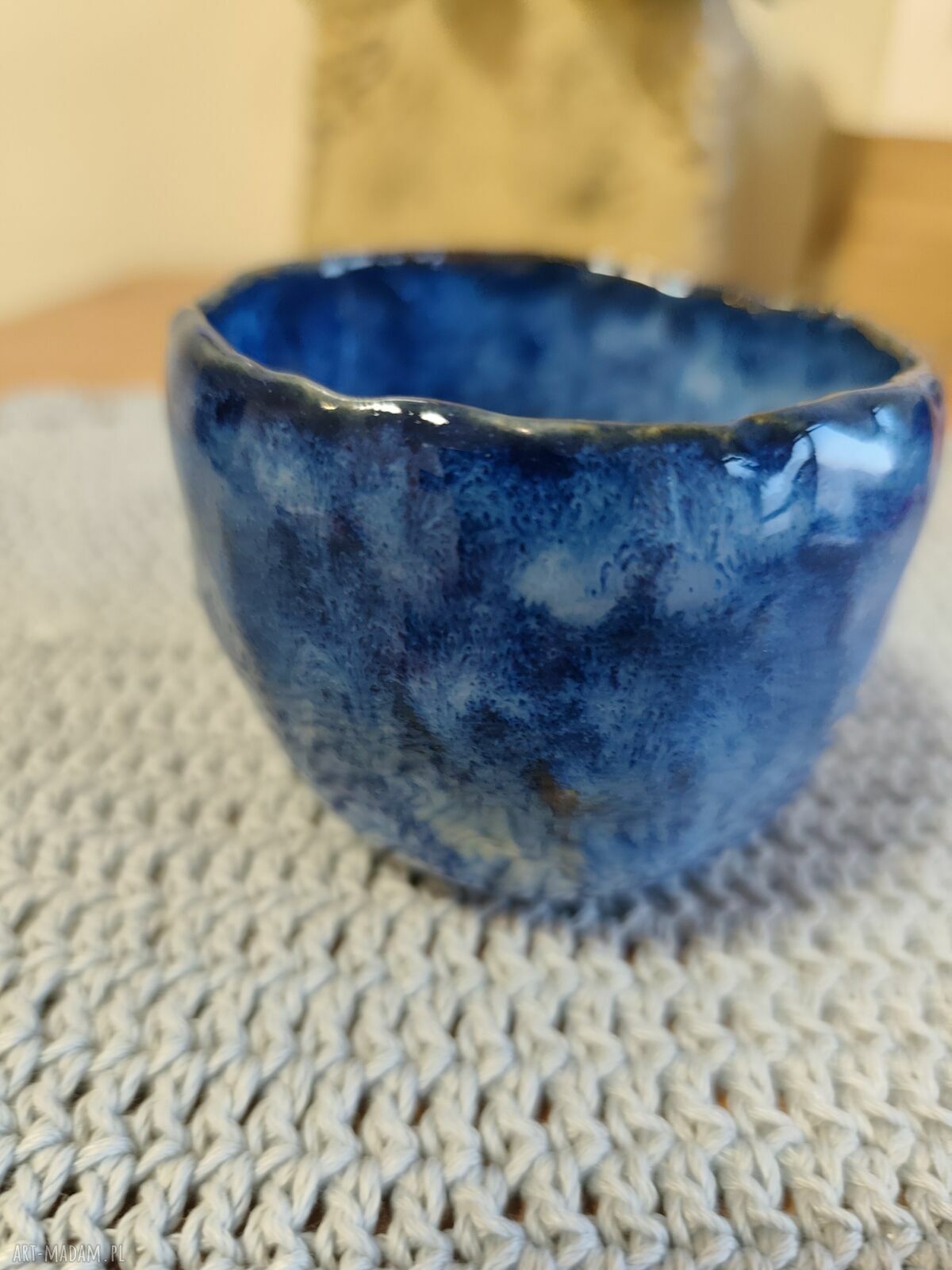 Niebieska czarka ceramiczna Wolna Chwila z żabką - ręcznie robiona miseczka na co dzień