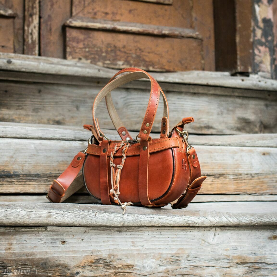 Missy - mała skórzana boho torebka w kolorze rudym
