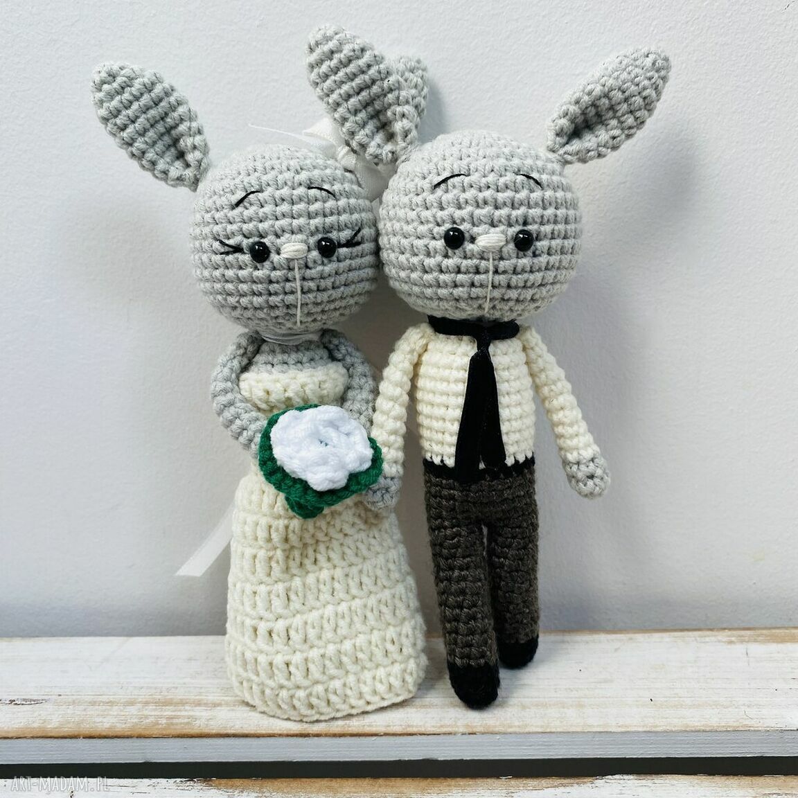 Młoda Para - króliczki szydełkowe prezent ślubny handmade