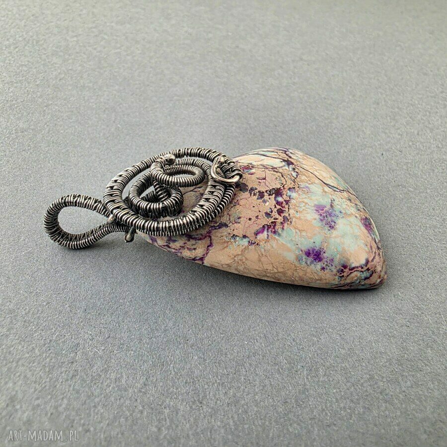 Mosa - duży wisior z jaspisem w oksydowanym srebrze (wire wrapping)