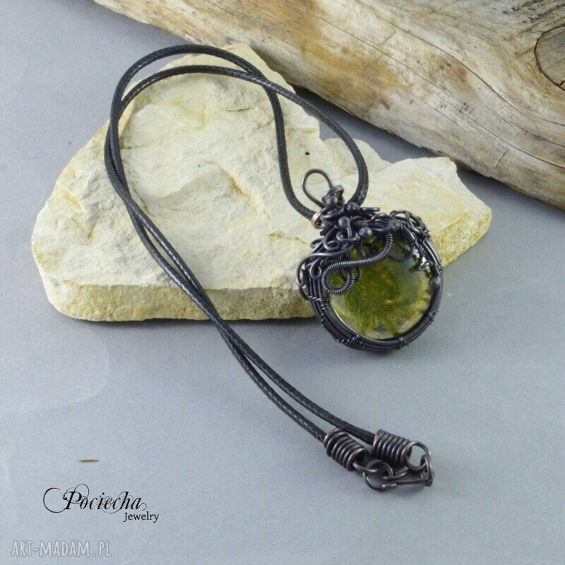 Naszyjnik terrarium z mchem - wisior z miedzi i szkła w wire wrapping