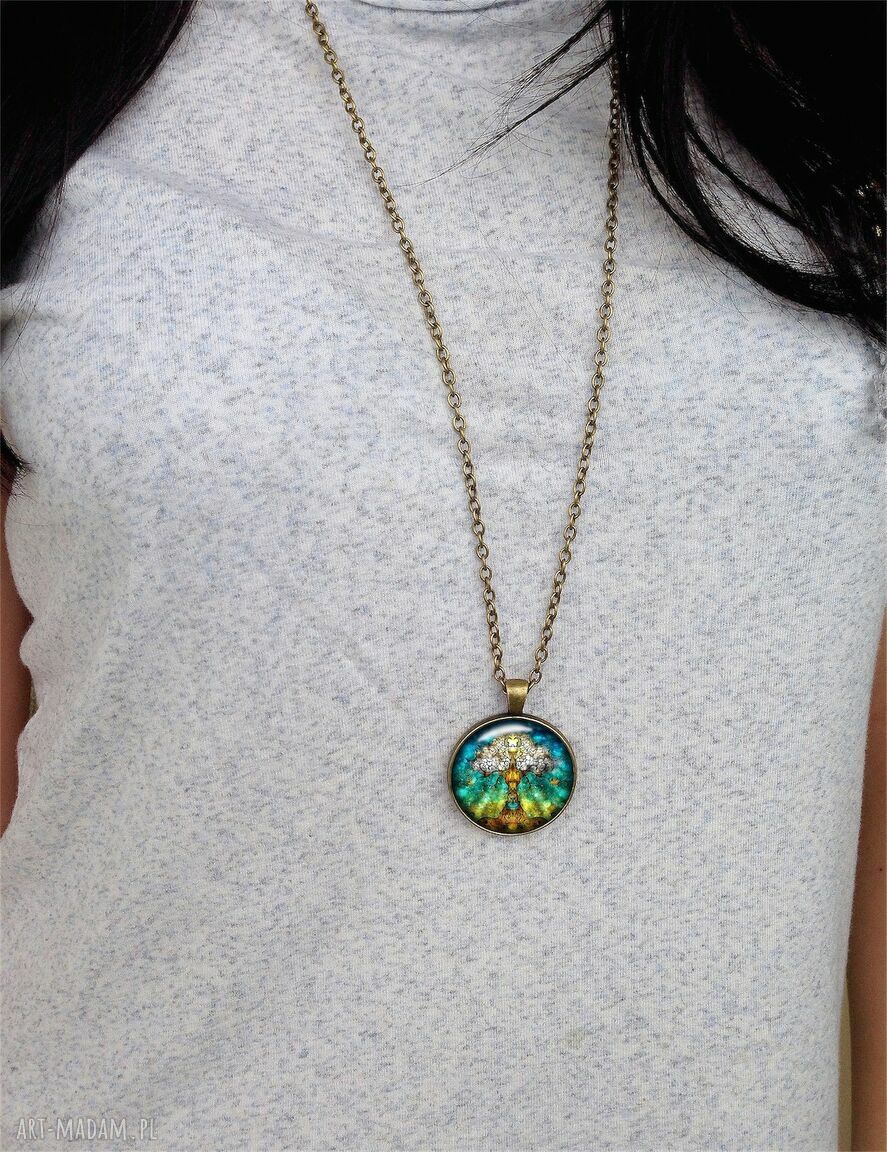 naszyjniki: Motyl w sepii Medalion z łańcuszkiem Ręczne wykonanie