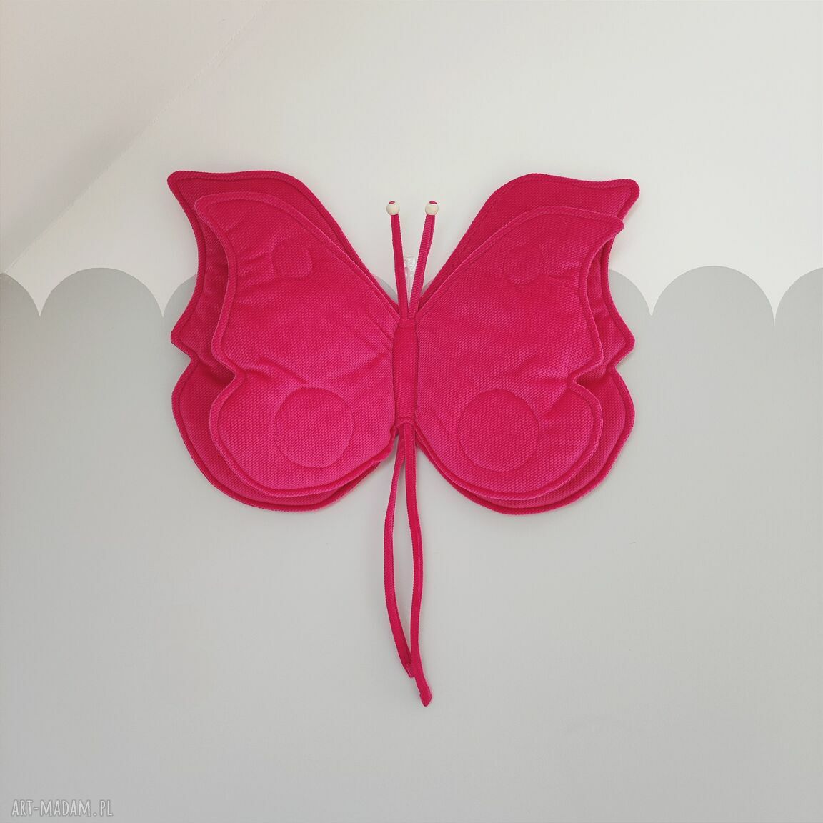 Zawieszka motyl 3D do pokoju księżniczki amarant