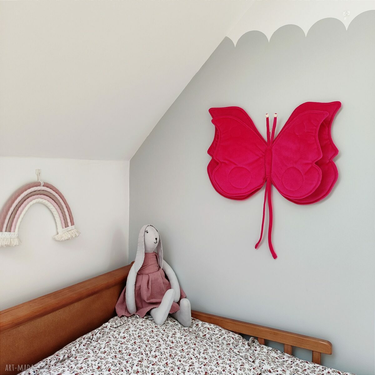 Zawieszka motyl 3D do pokoju księżniczki amarant