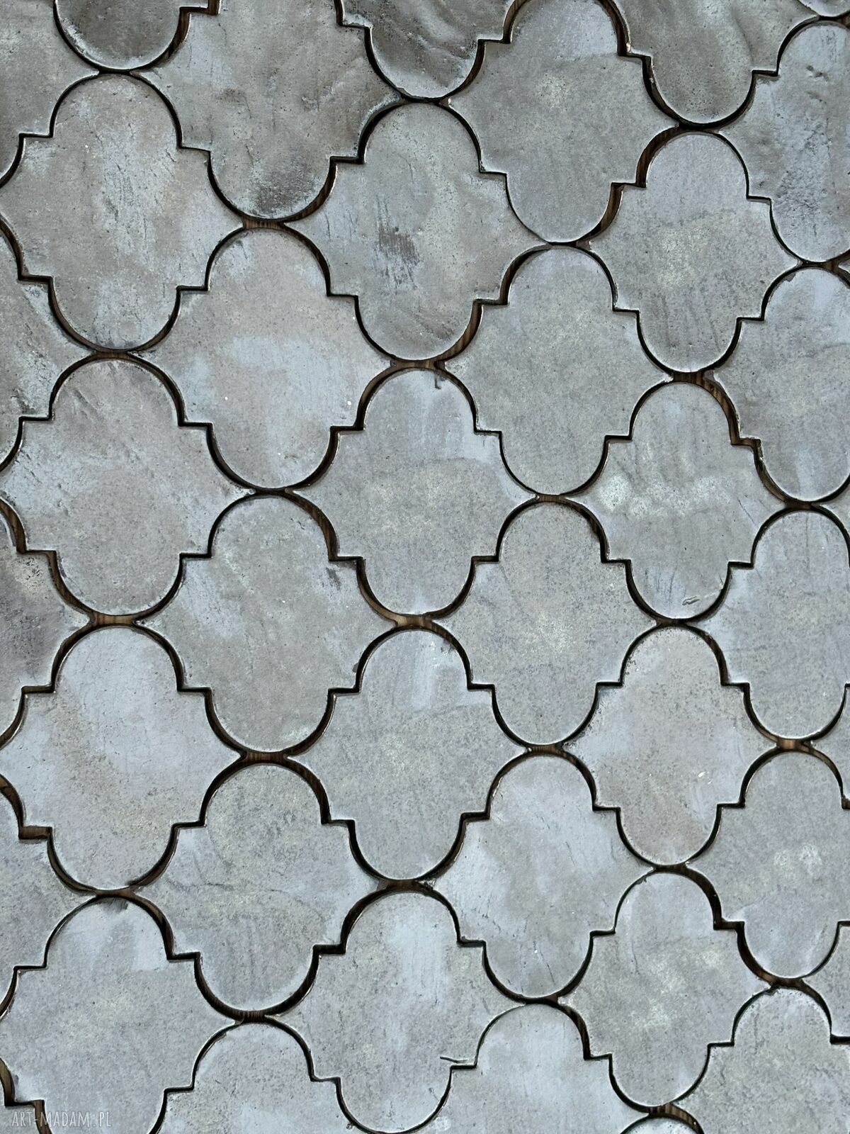 Mozaika marokańska - ręcznie robione kafle ceramiczne z czarnymi arabeskami