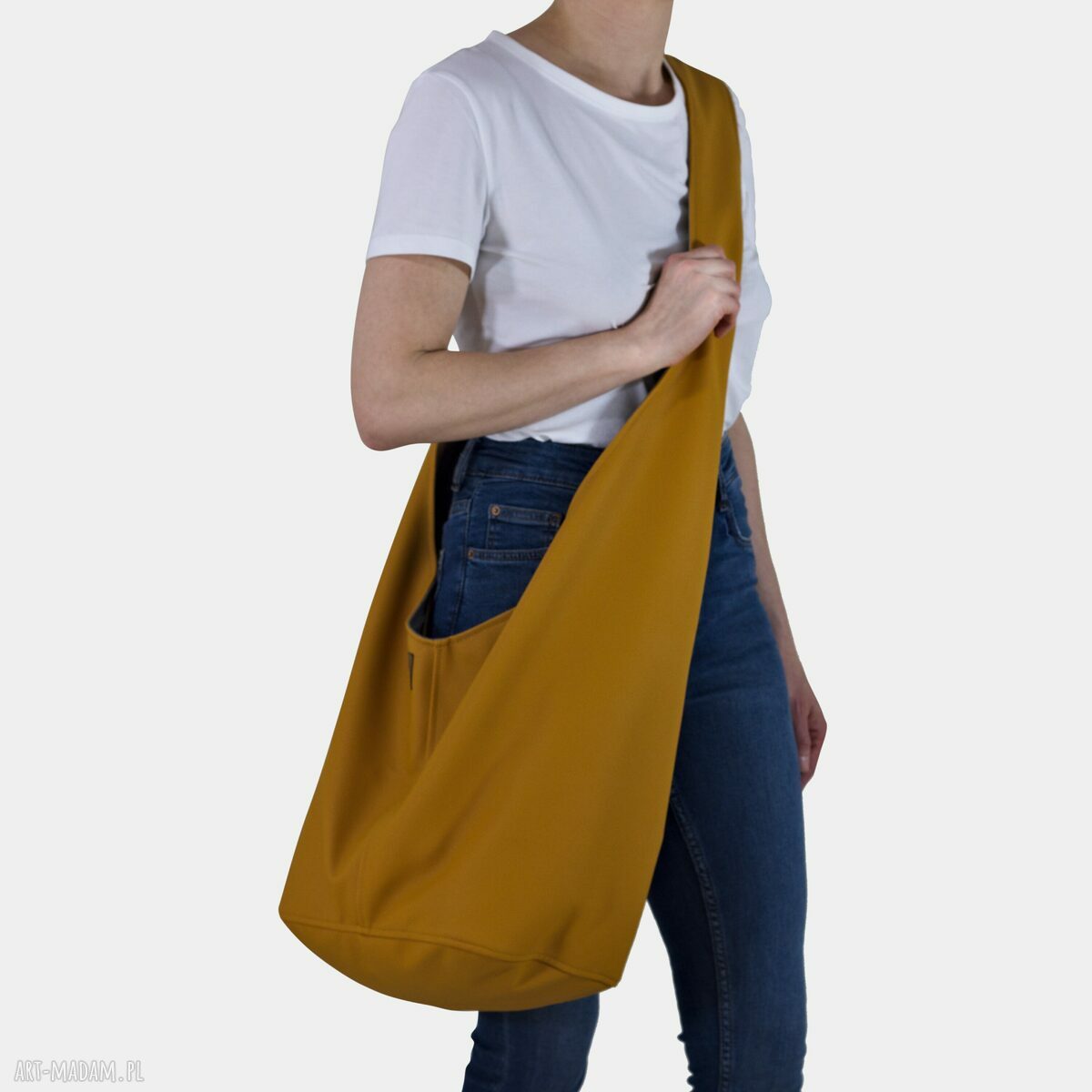 Musztardowa torba hobo boho w stylu hippie - vegan na ramię