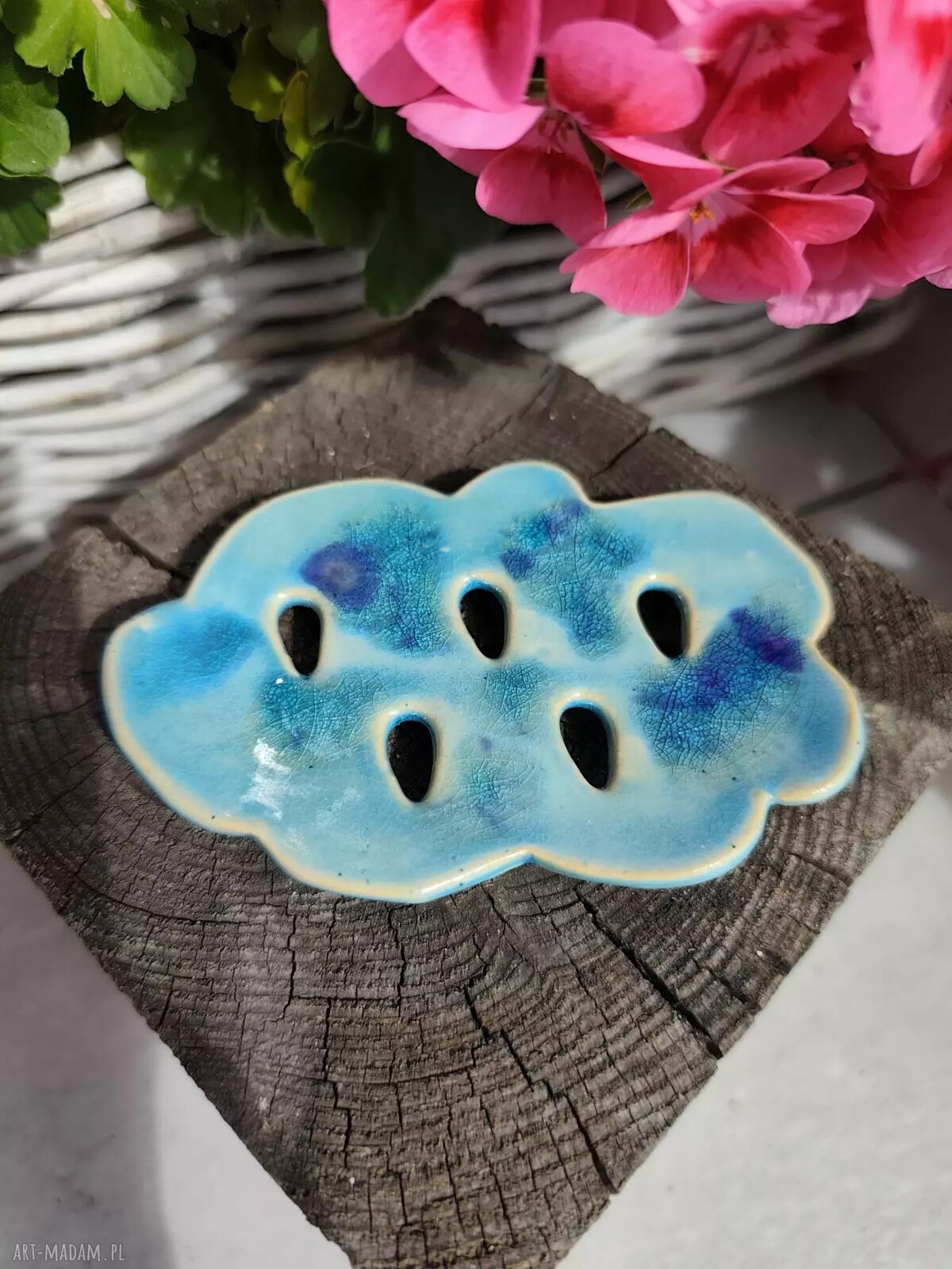 Ceramiczna mydelniczka w kształcie chmurki