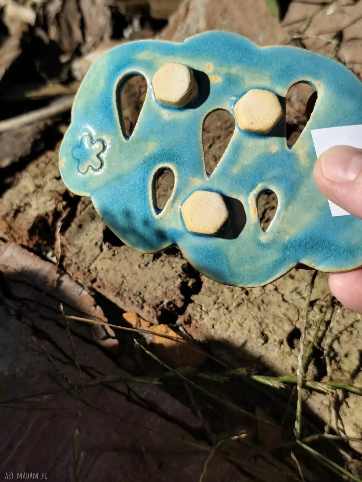 Turkusowa mydelniczka ceramiczna w kształcie chmurki