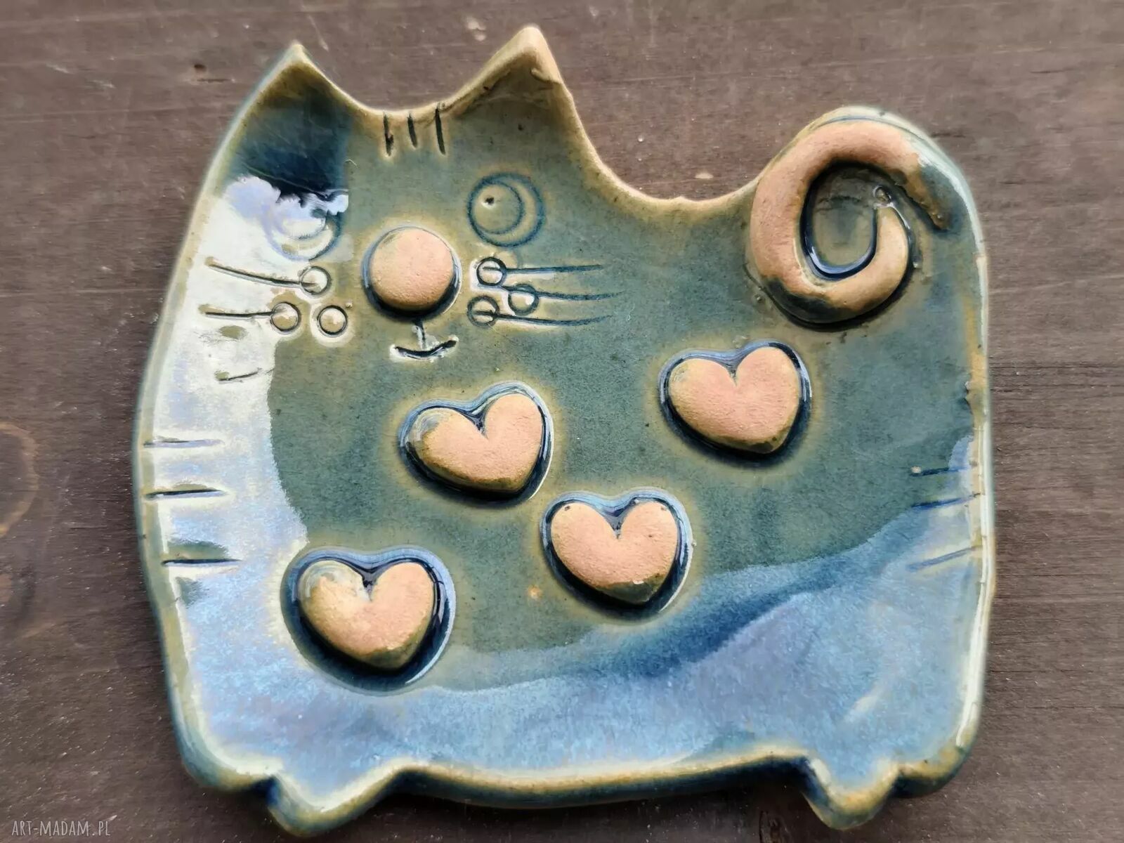 Mydelniczka ceramiczna kot - wyjątkowe rękodzieło do łazienki